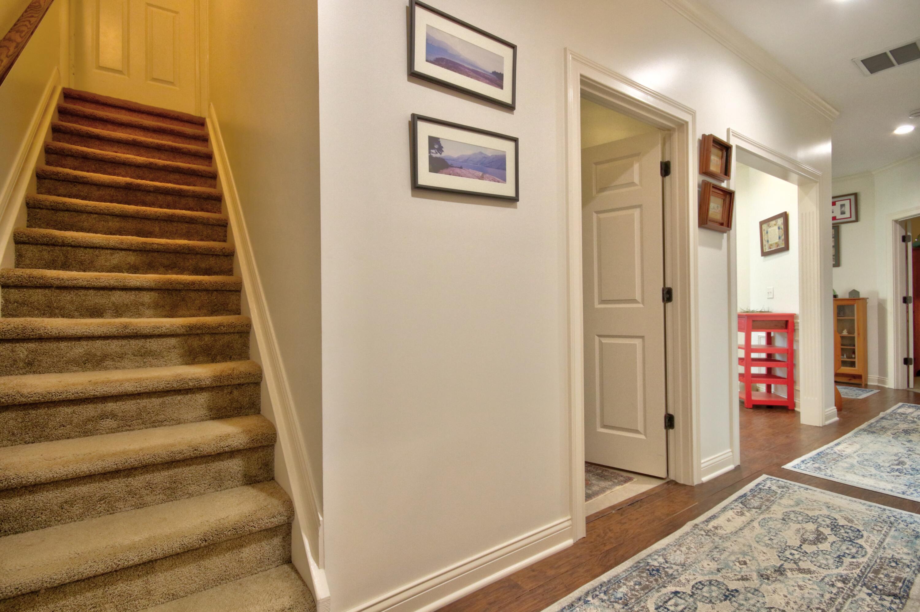 Lexington, Kentucky 40515, United States, 3 Bedrooms Bedrooms, ,2 BathroomsBathrooms,Residential,Active,230068