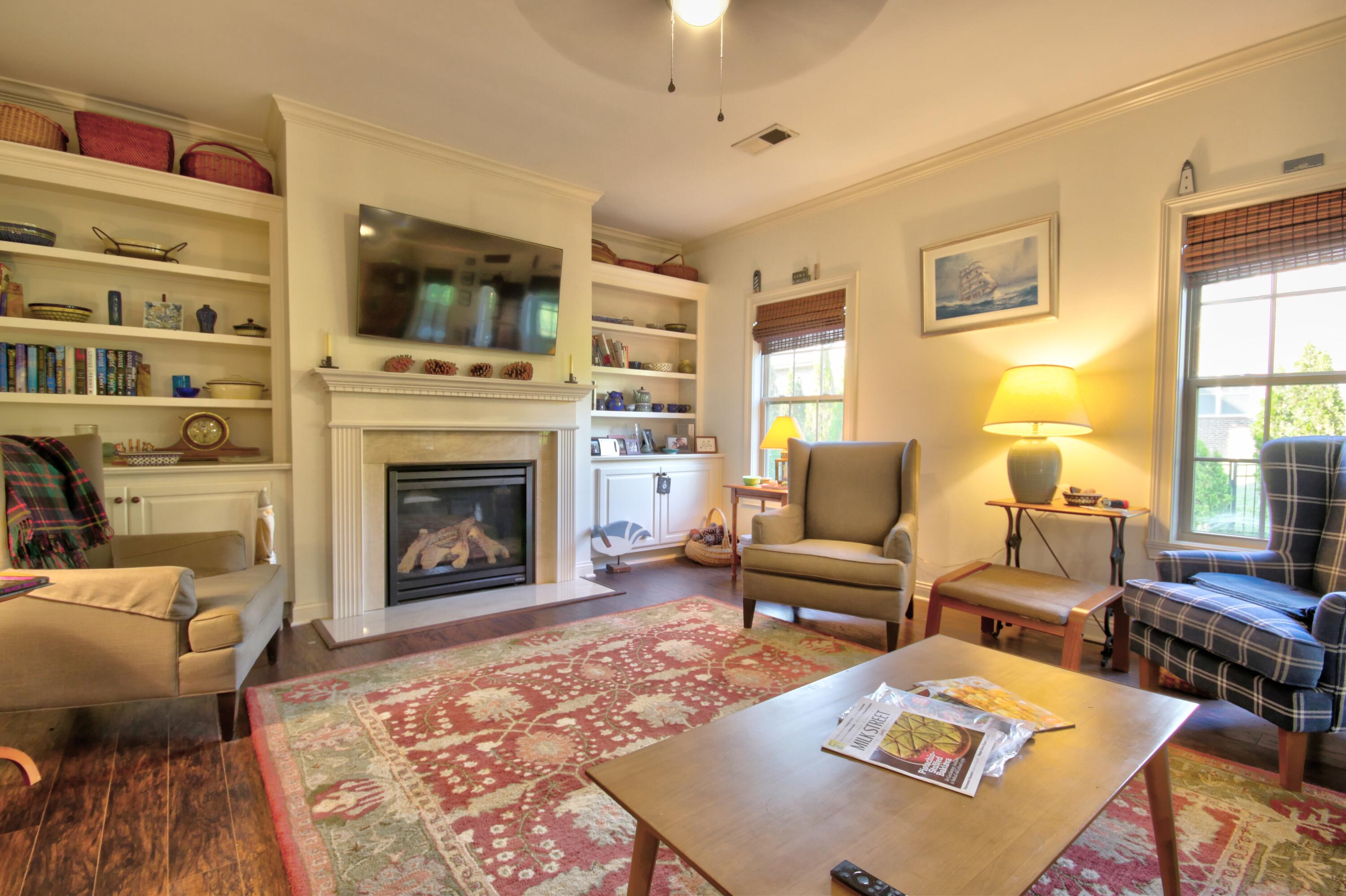 Lexington, Kentucky 40515, United States, 3 Bedrooms Bedrooms, ,2 BathroomsBathrooms,Residential,Active,230068