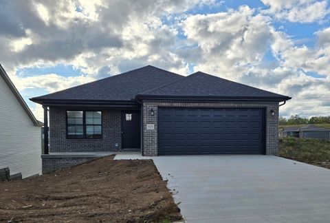 Photo of 825 Denali Drive, Richmond, KY 40475 (MLS # 25006114)