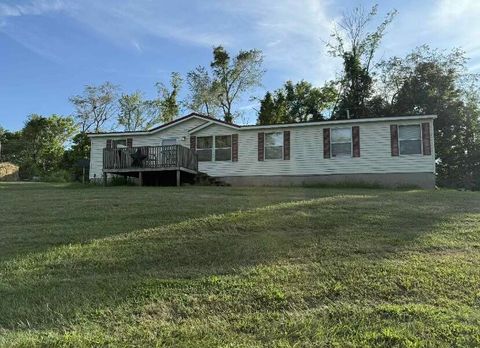 Photo of 571 Crutcher Pike, Richmond, KY 40475 (MLS # 25503721)
