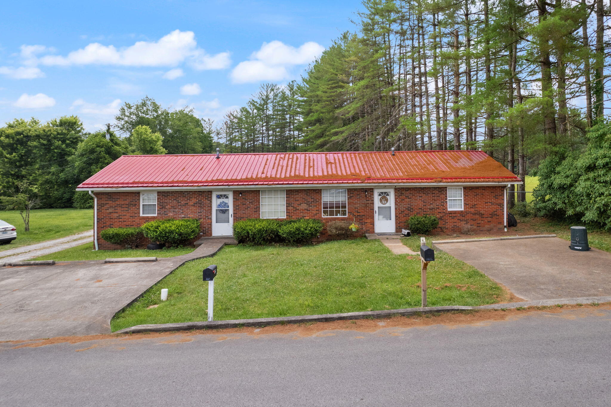 46, 58, 66 Dantley Drive