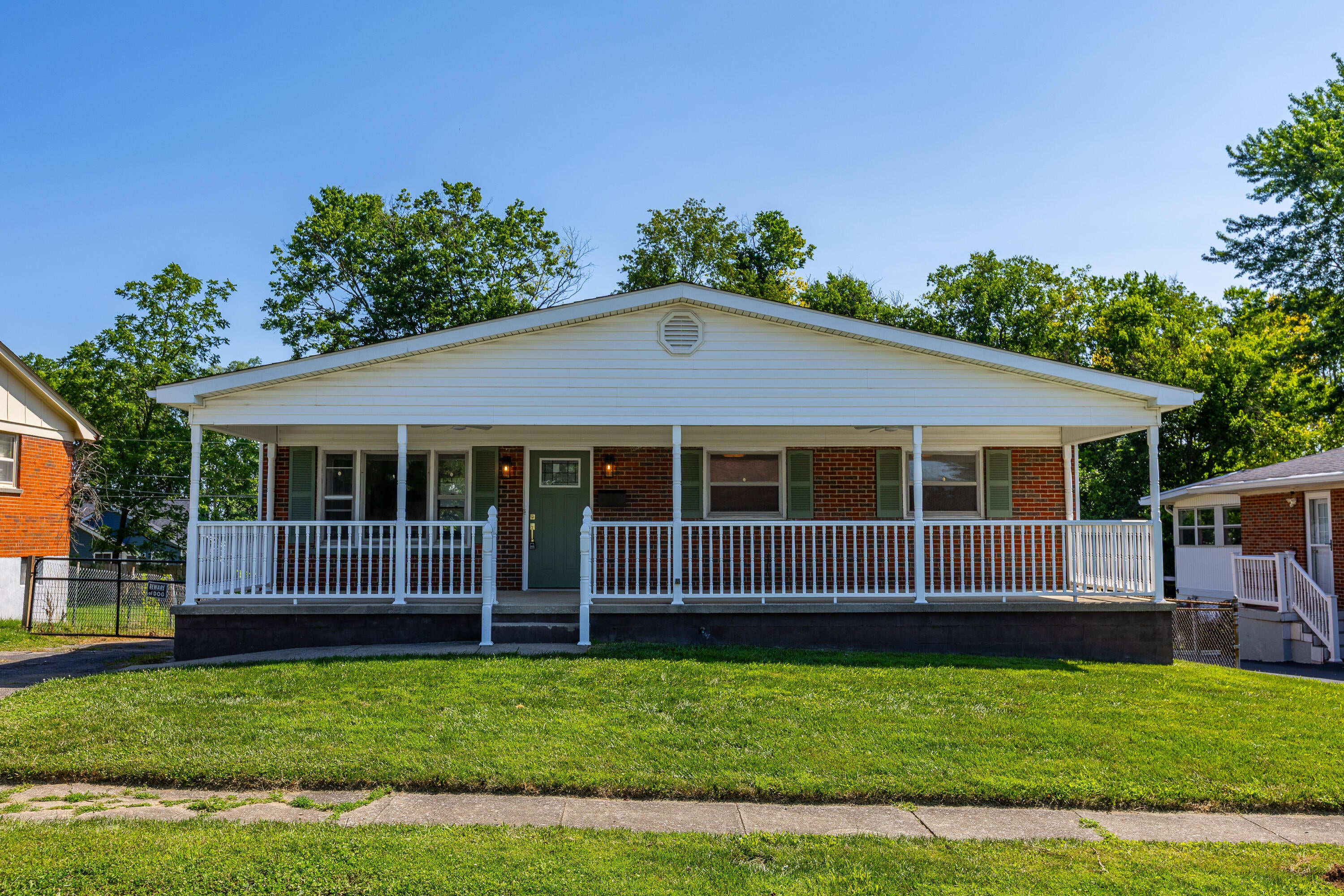 735 Eden Court