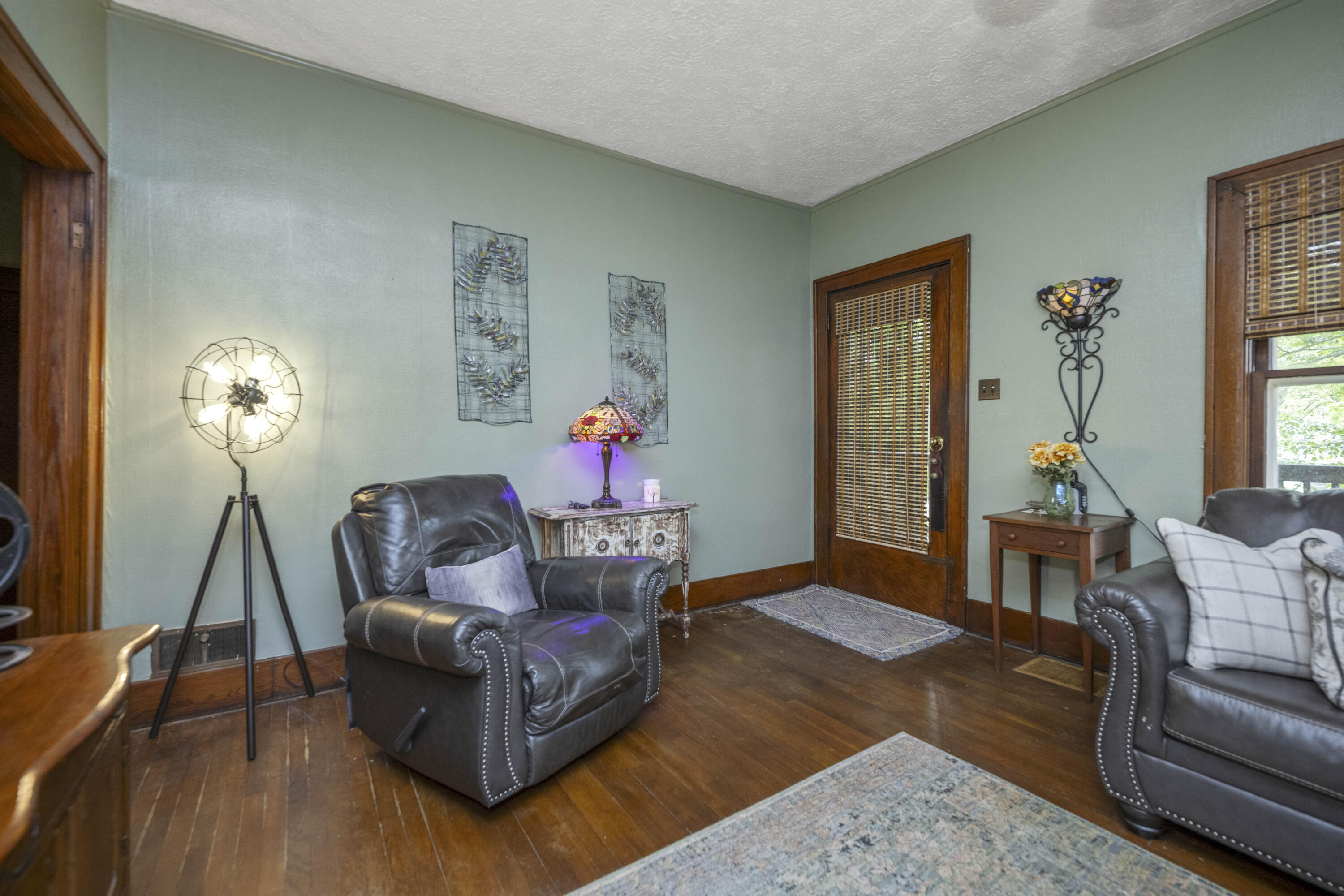 Ravenna, Kentucky 40472, United States, 4 Bedrooms Bedrooms, ,1 BathroomBathrooms,Residential,Active,145473