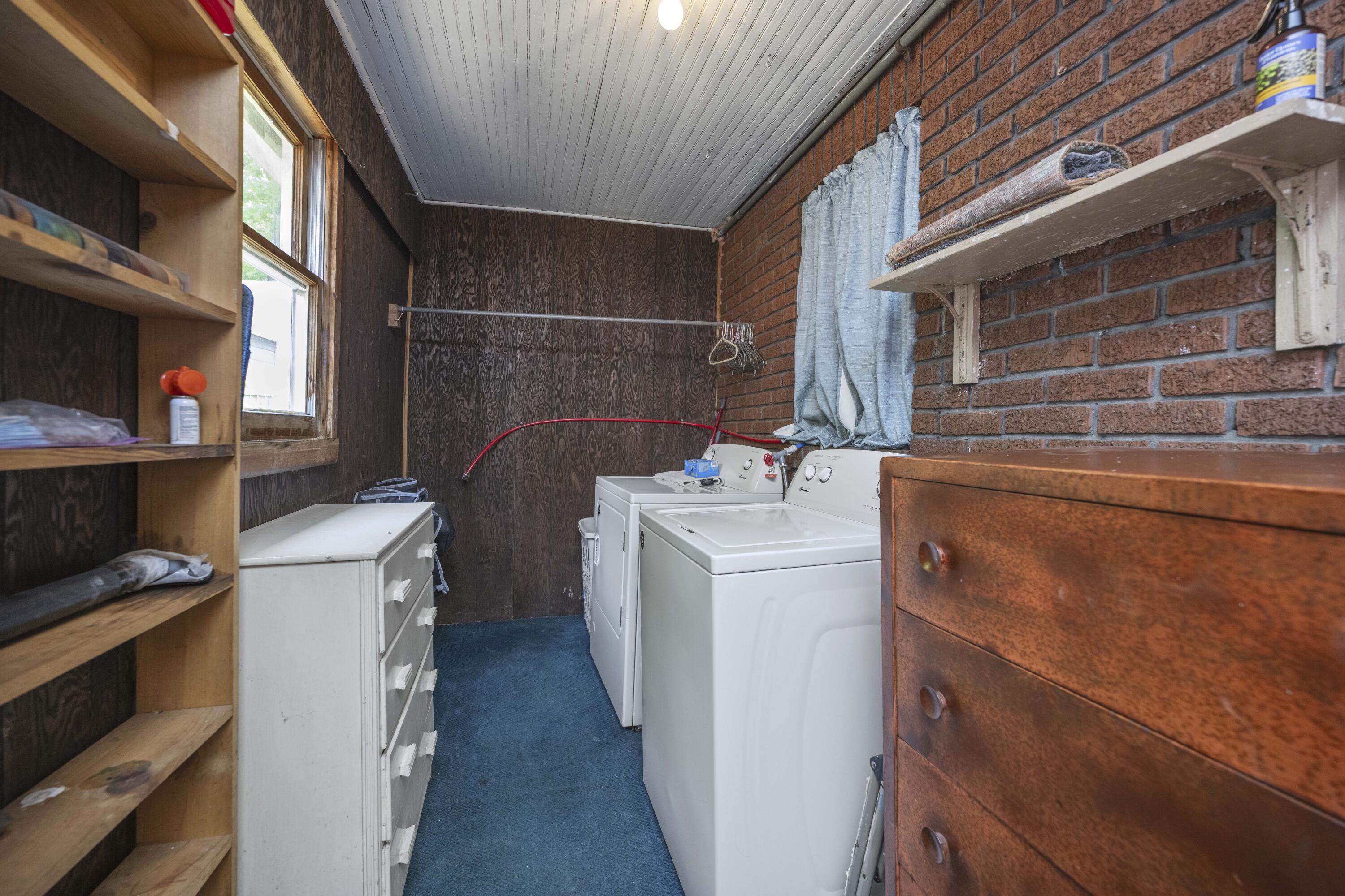 Ravenna, Kentucky 40472, United States, 4 Bedrooms Bedrooms, ,1 BathroomBathrooms,Residential,Active,145473