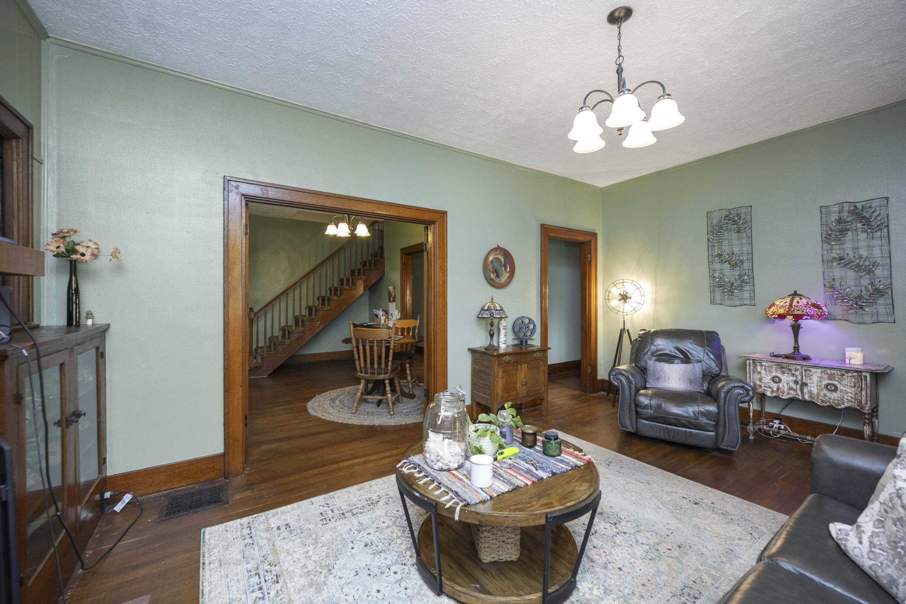 Ravenna, Kentucky 40472, United States, 4 Bedrooms Bedrooms, ,1 BathroomBathrooms,Residential,Active,145473