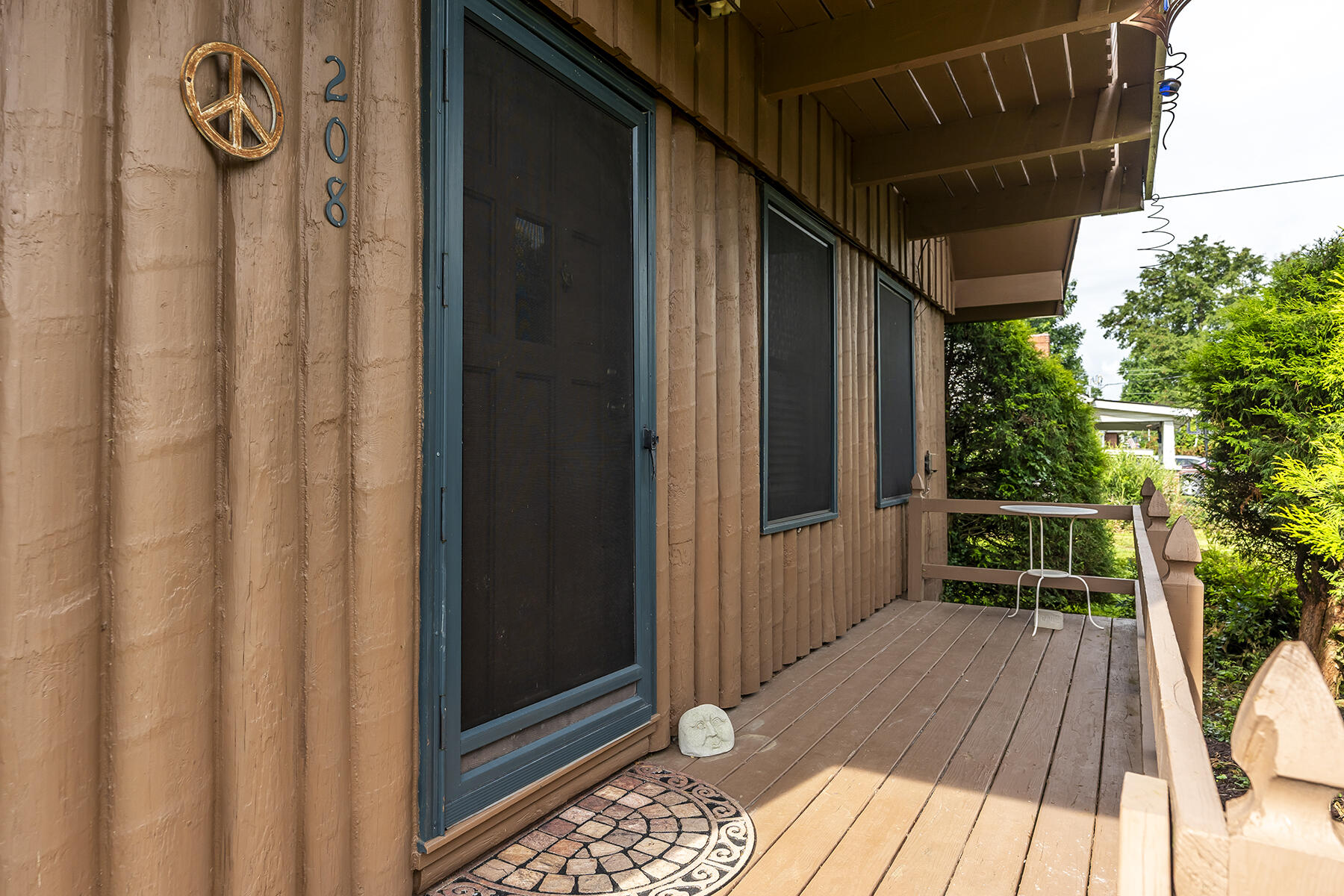 Berea, Kentucky 40403, United States, 3 Bedrooms Bedrooms, ,2 BathroomsBathrooms,Residential,Active,163705