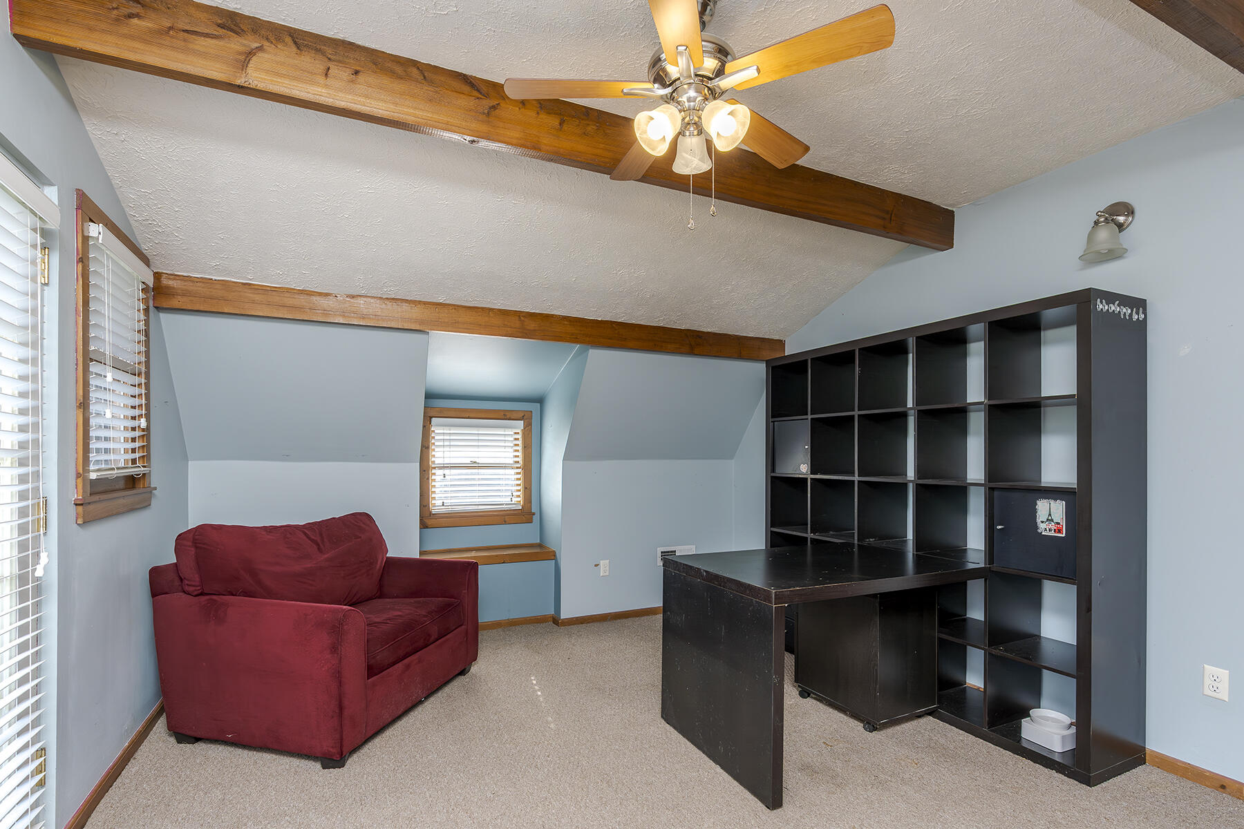 Berea, Kentucky 40403, United States, 3 Bedrooms Bedrooms, ,2 BathroomsBathrooms,Residential,Active,163705