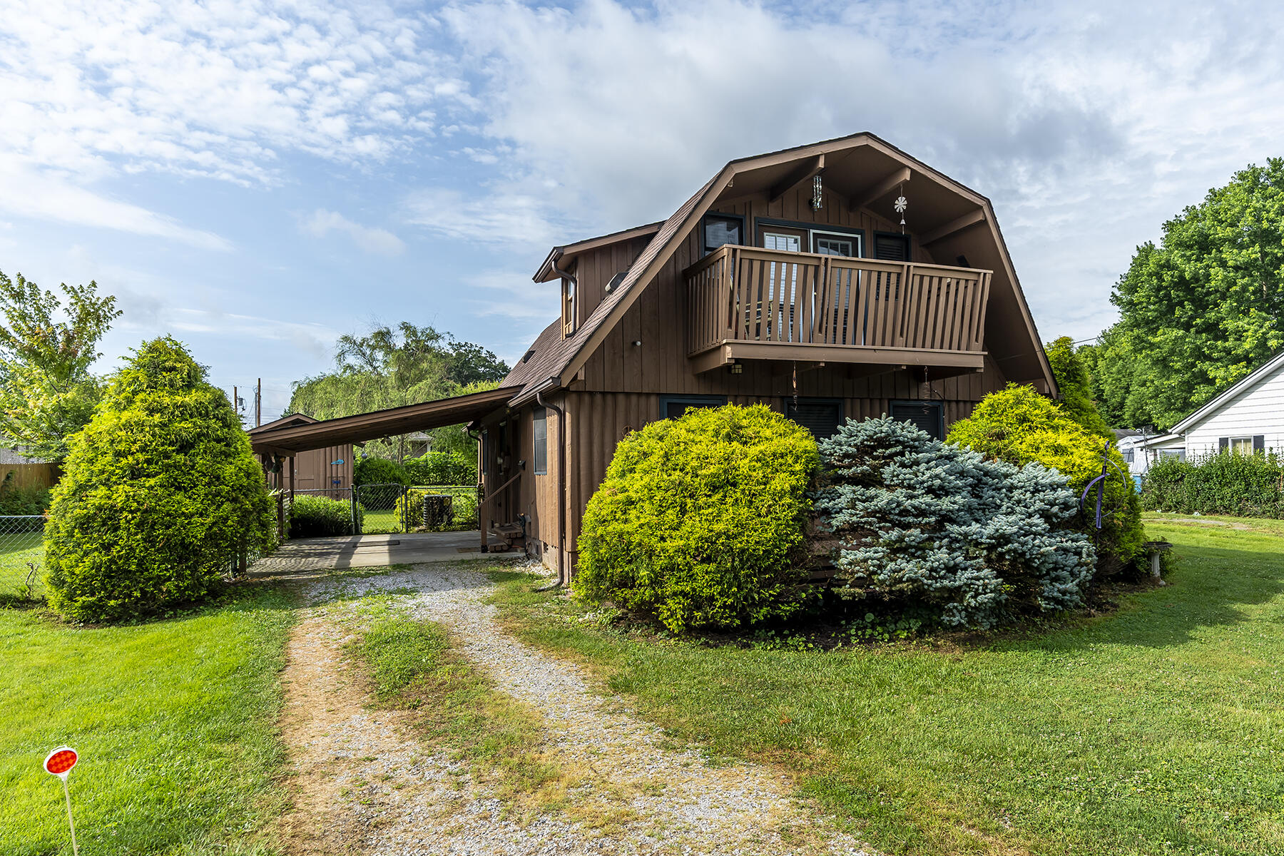 Berea, Kentucky 40403, United States, 3 Bedrooms Bedrooms, ,2 BathroomsBathrooms,Residential,Active,163705