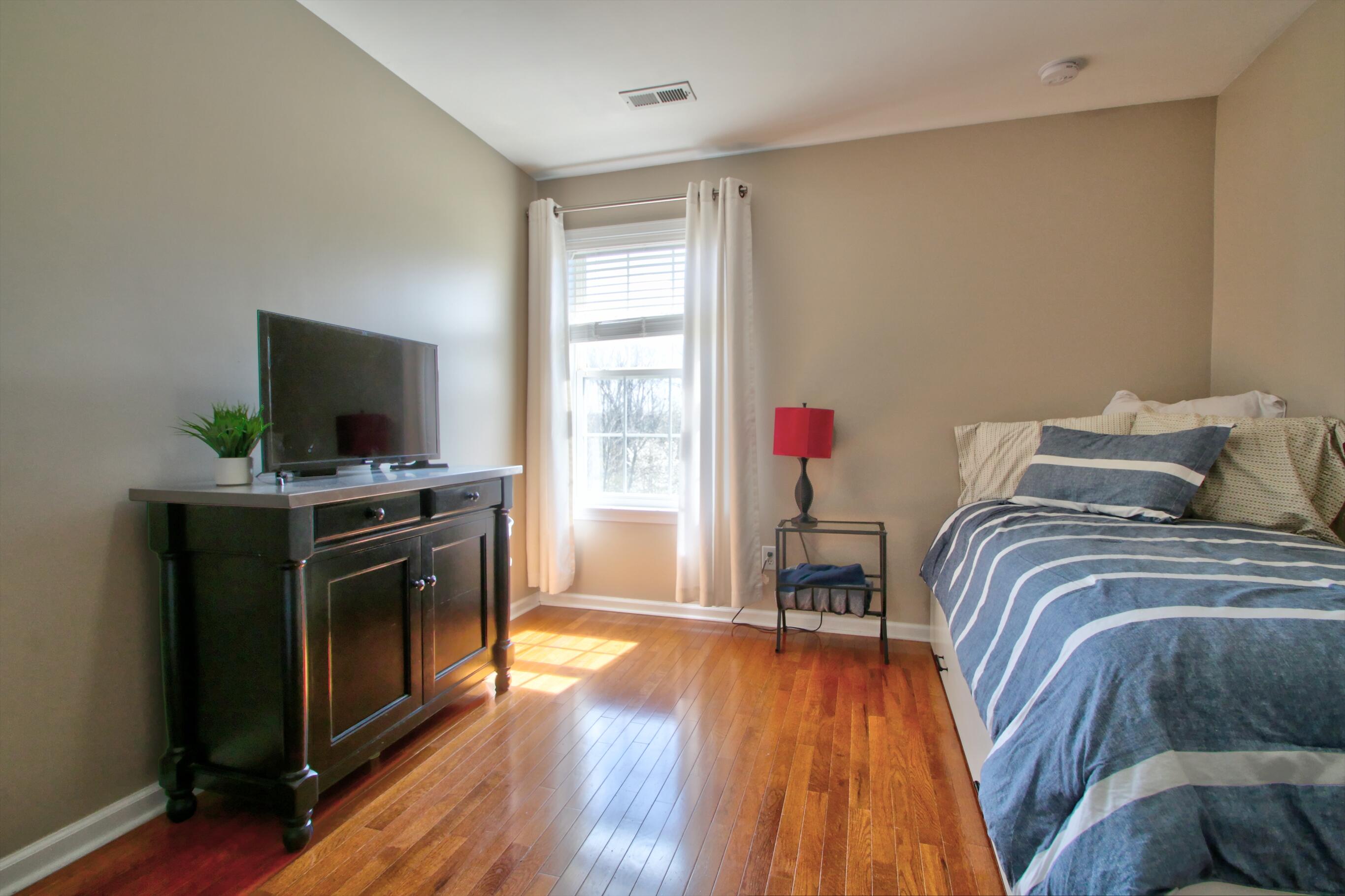 Lexington, Kentucky 40509, United States, 5 Bedrooms Bedrooms, ,4 BathroomsBathrooms,Residential,Active,96169