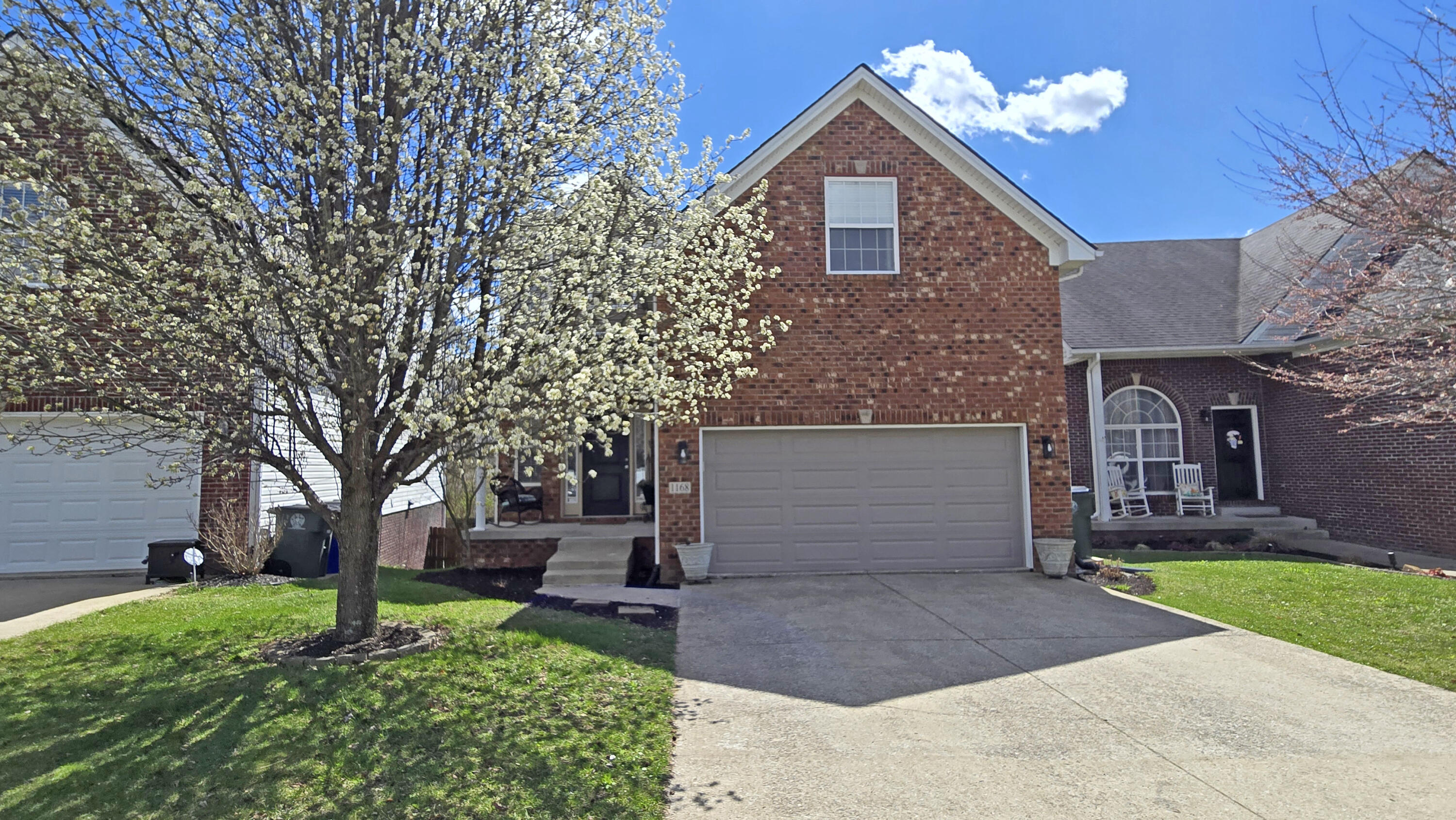 Lexington, Kentucky 40509, United States, 5 Bedrooms Bedrooms, ,4 BathroomsBathrooms,Residential,Active,96169