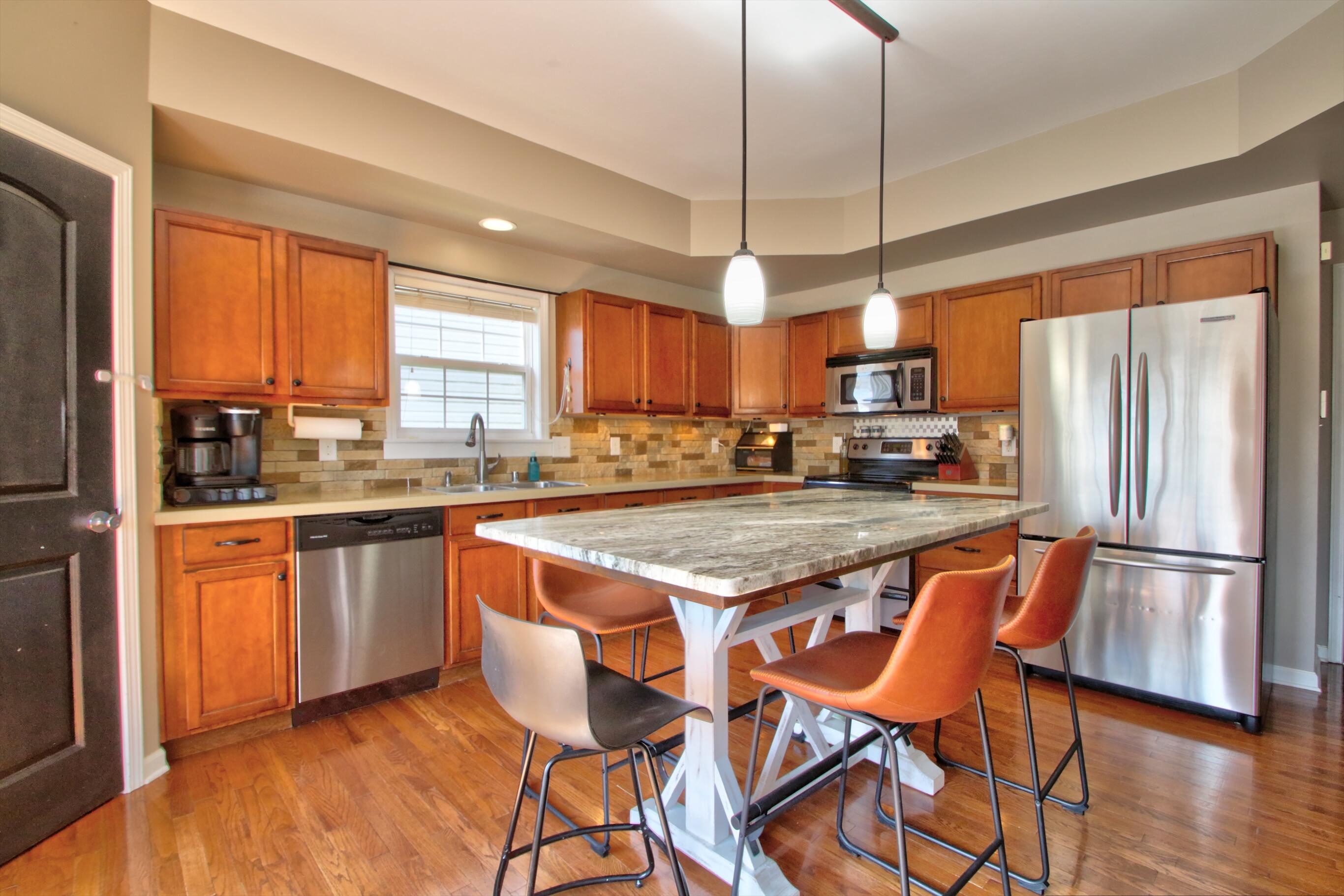 Lexington, Kentucky 40509, United States, 5 Bedrooms Bedrooms, ,4 BathroomsBathrooms,Residential,Active,96169