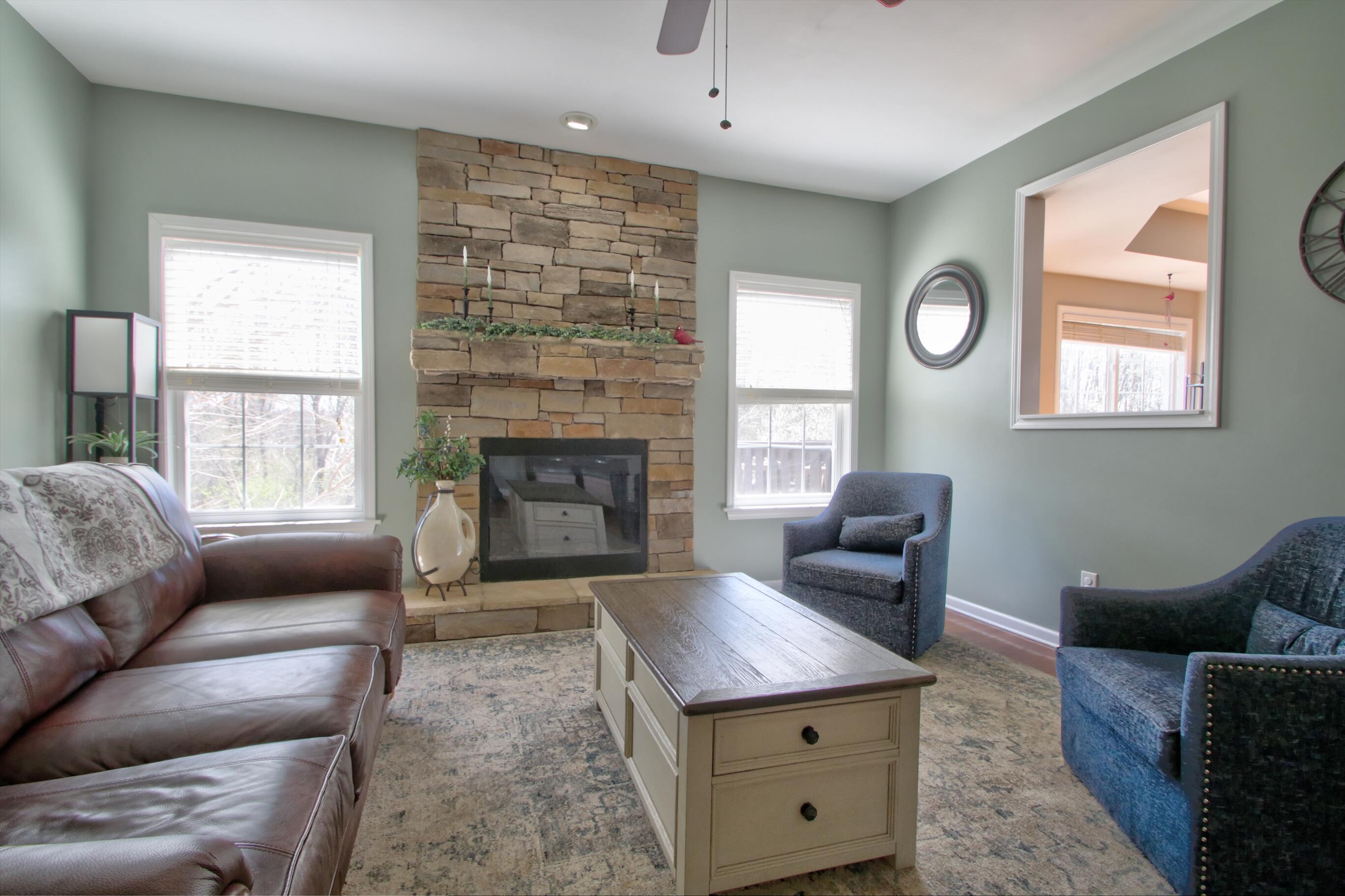 Lexington, Kentucky 40509, United States, 5 Bedrooms Bedrooms, ,4 BathroomsBathrooms,Residential,Active,96169