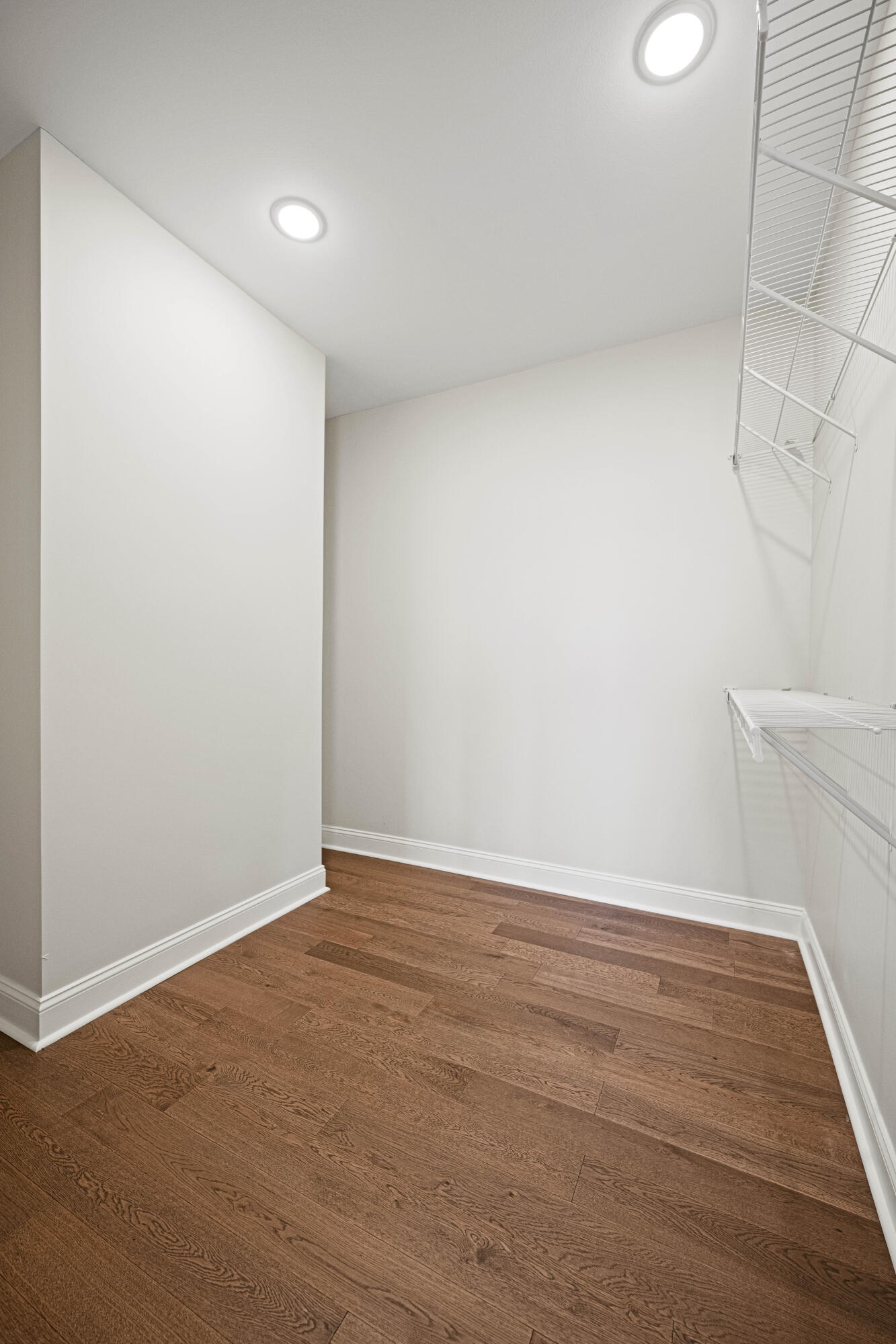 Richmond, Kentucky 40475, United States, 3 Bedrooms Bedrooms, ,3 BathroomsBathrooms,Residential,Active,80720