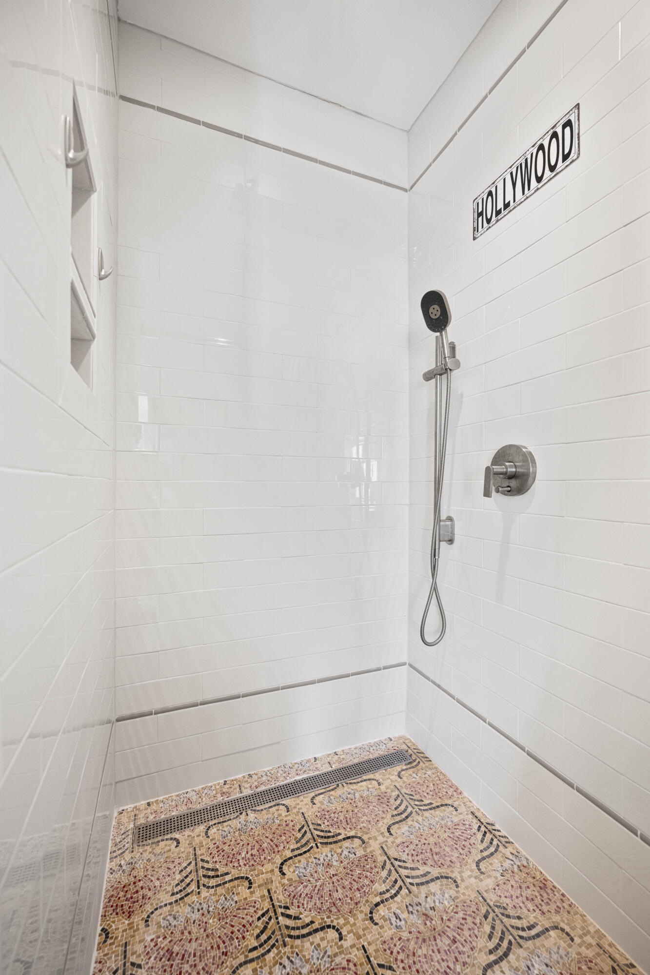 Richmond, Kentucky 40475, United States, 3 Bedrooms Bedrooms, ,3 BathroomsBathrooms,Residential,Active,80720