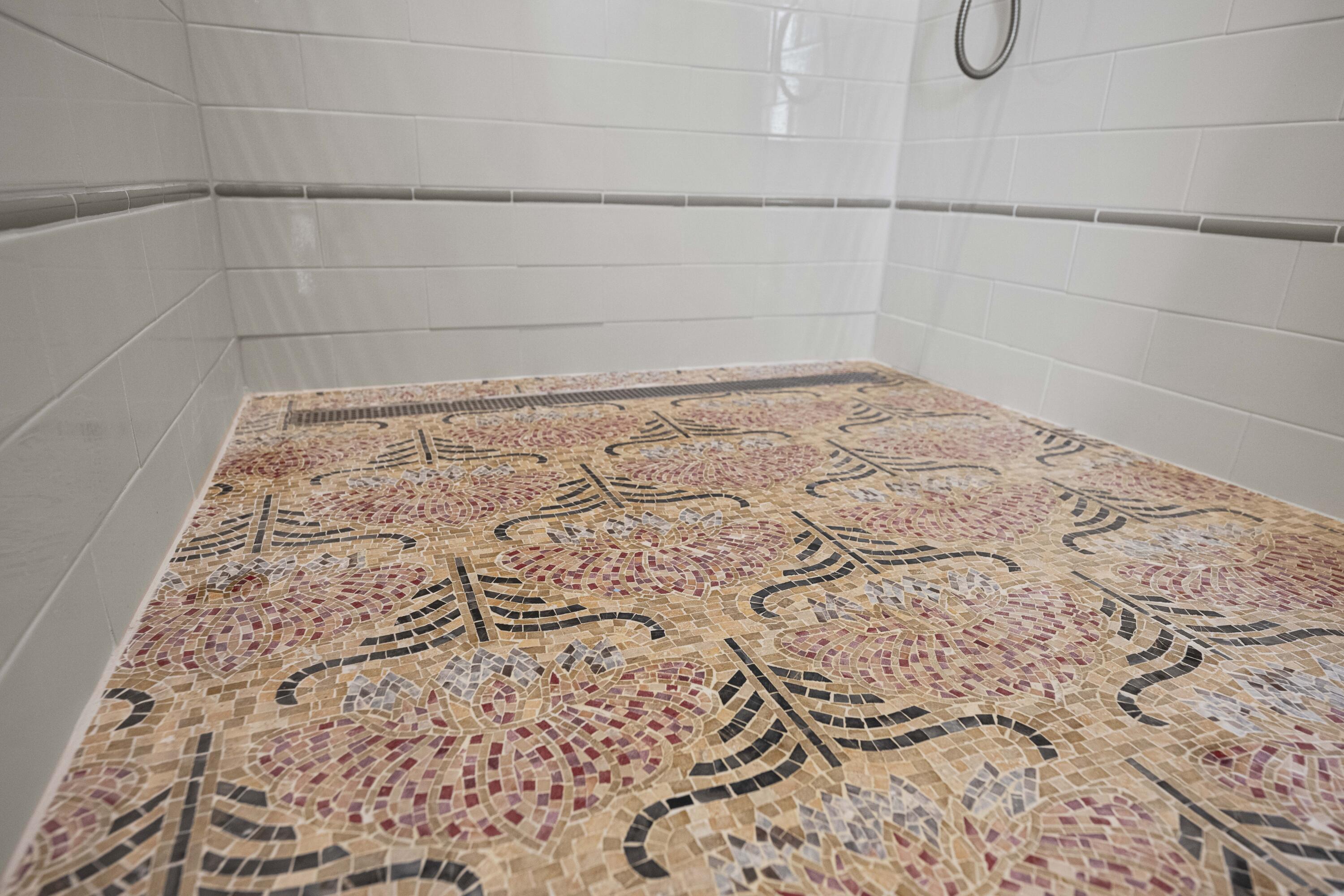 Richmond, Kentucky 40475, United States, 3 Bedrooms Bedrooms, ,3 BathroomsBathrooms,Residential,Active,80720