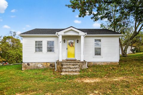 Photo of 1508 Ford Hampton Road, Winchester, KY 40391 (MLS # 25503339)