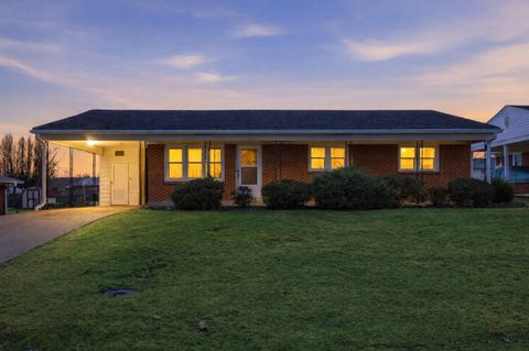 Property photo of 196 W Erskine Drive, Danville, KY 40422