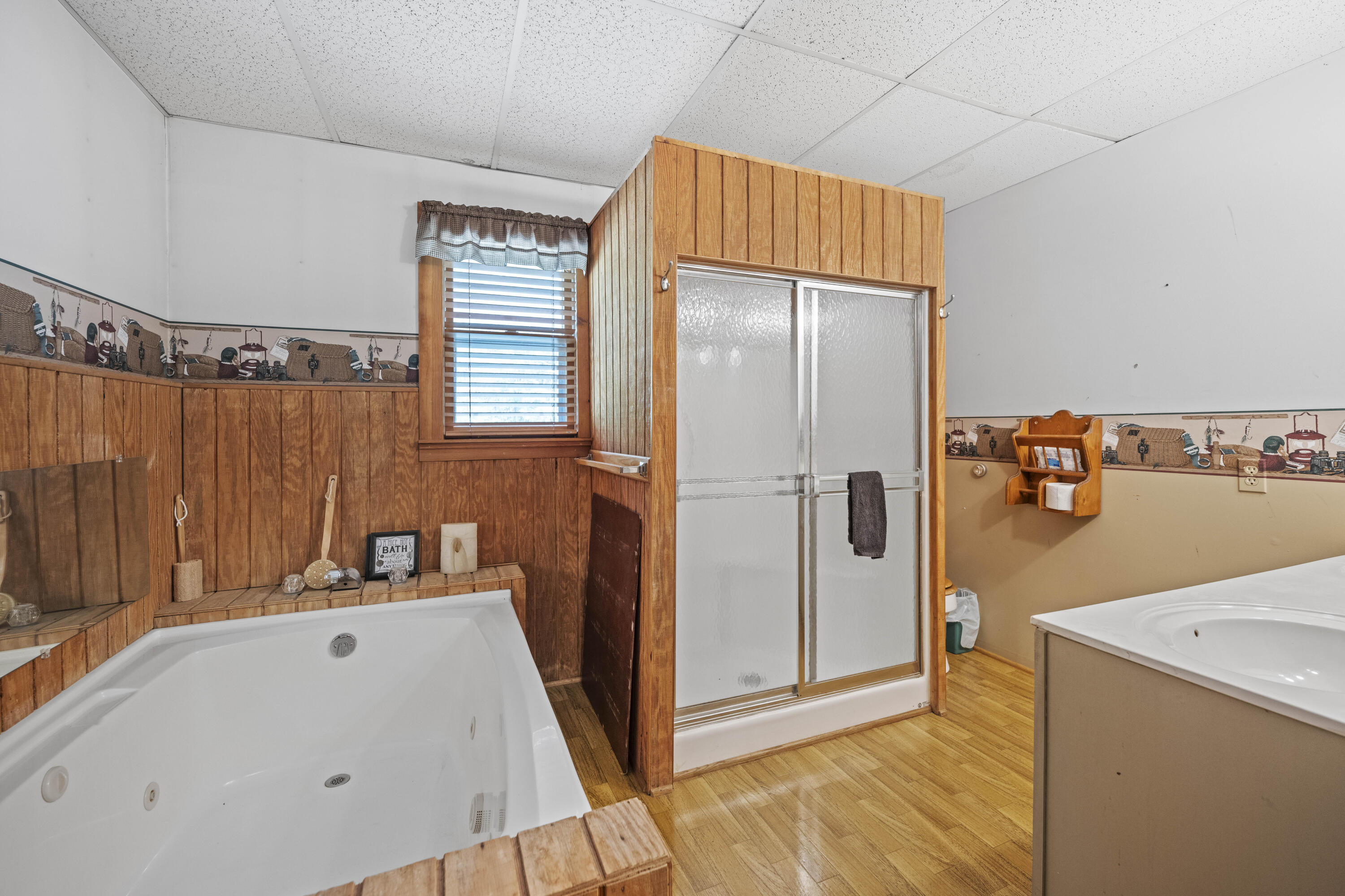 Richmond, Kentucky 40475, United States, 3 Bedrooms Bedrooms, ,2 BathroomsBathrooms,Residential,Active,122179