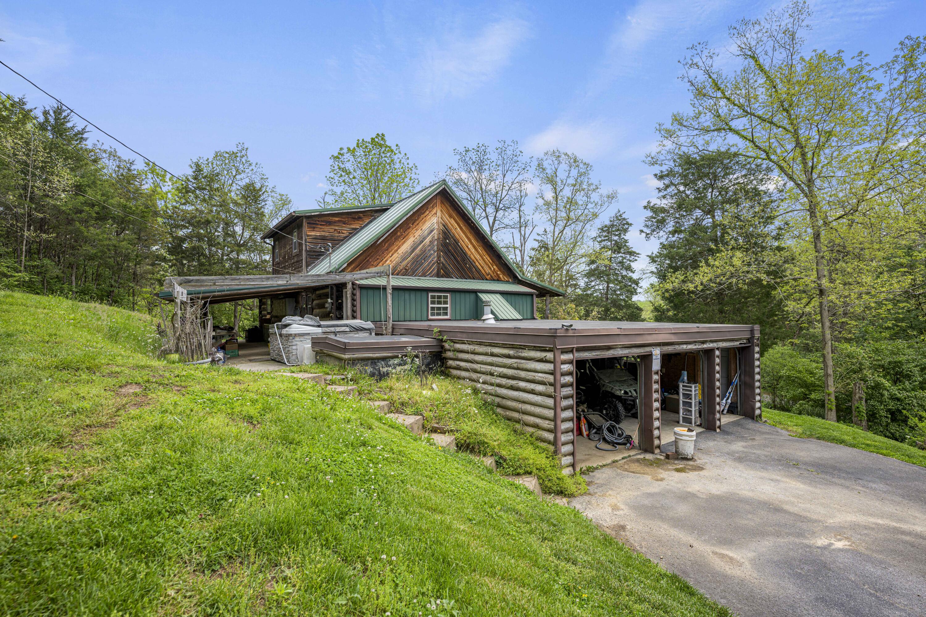 Richmond, Kentucky 40475, United States, 3 Bedrooms Bedrooms, ,2 BathroomsBathrooms,Residential,Active,122179