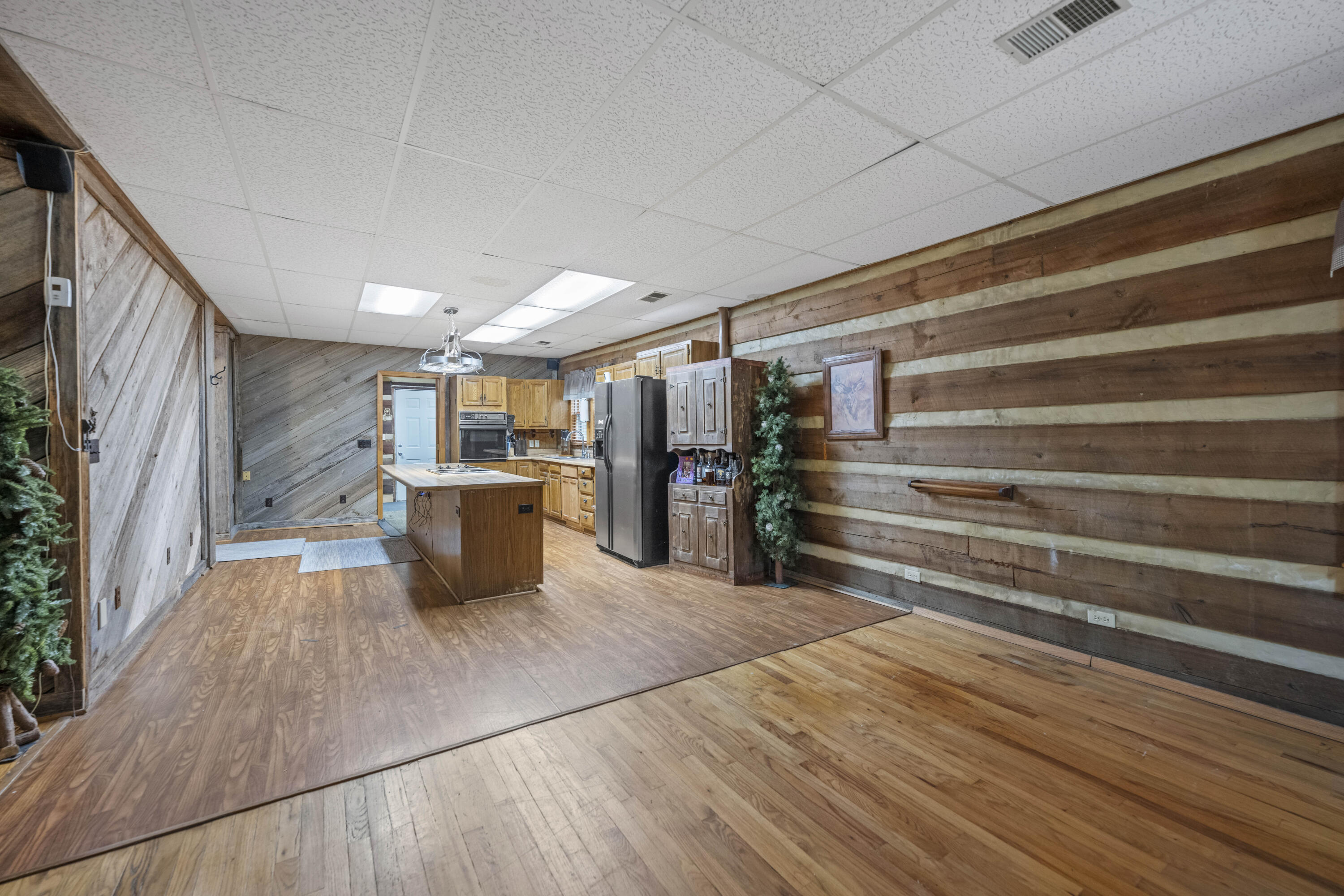 Richmond, Kentucky 40475, United States, 3 Bedrooms Bedrooms, ,2 BathroomsBathrooms,Residential,Active,122179