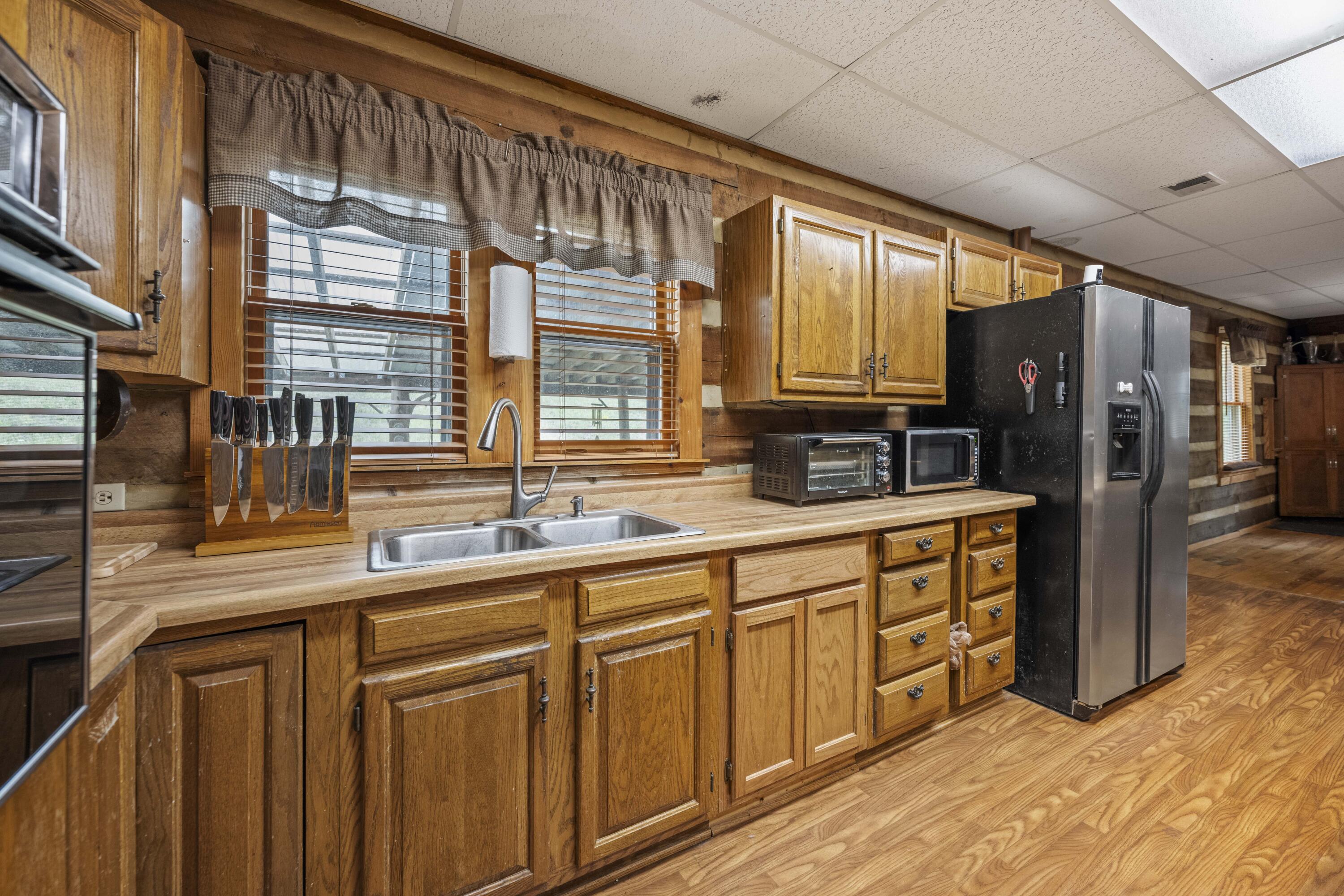 Richmond, Kentucky 40475, United States, 3 Bedrooms Bedrooms, ,2 BathroomsBathrooms,Residential,Active,122179