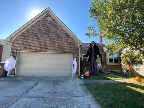 Photo of 104 Old Post Road, Paris, KY 40361 (MLS # 25503649)