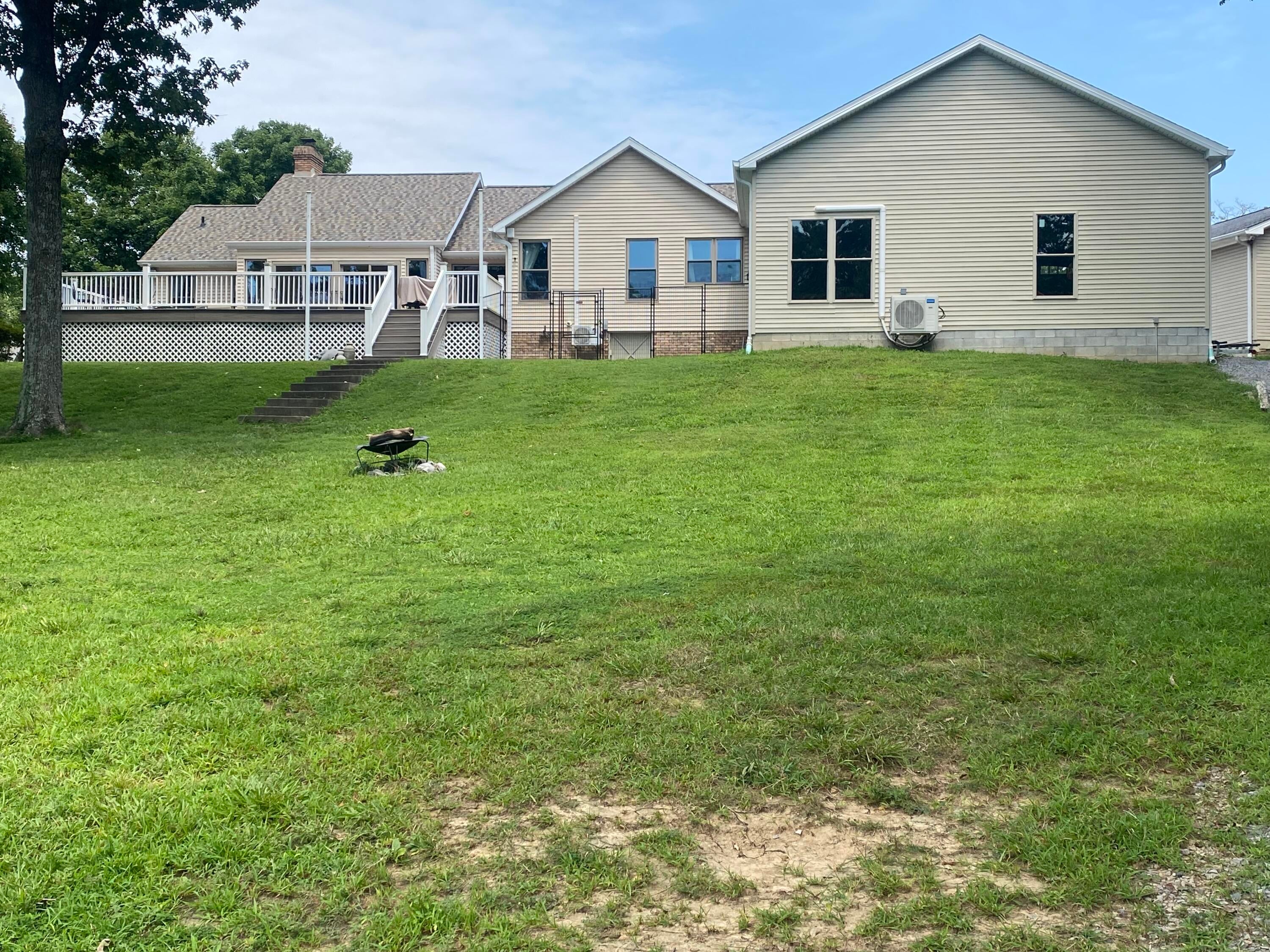 652 Carriage Cove Road