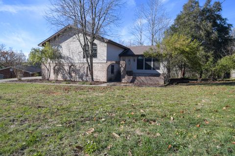 Photo of 115 Walnut Hill Drive, Richmond, KY 40475 (MLS # 25506321)