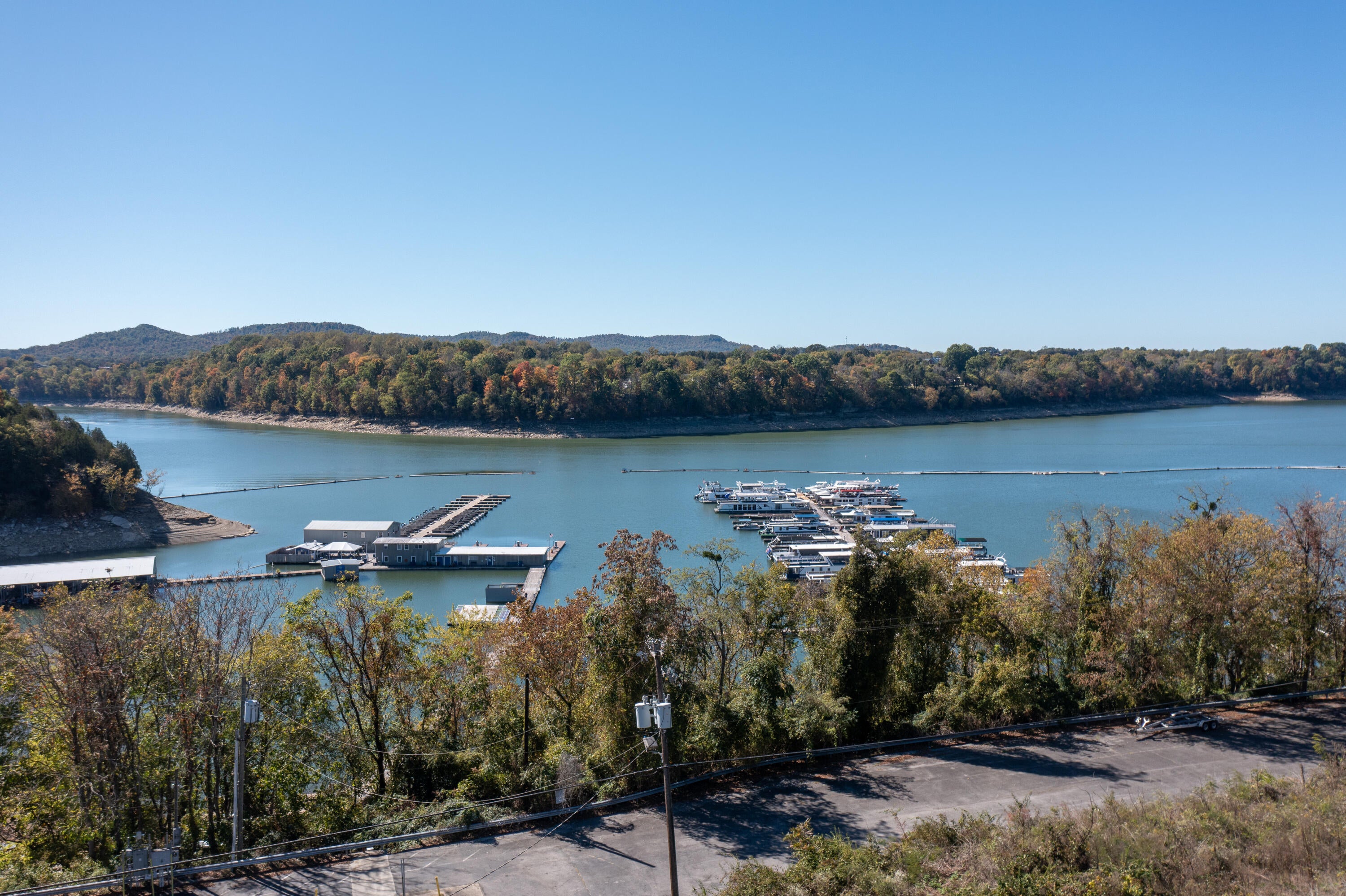 510 W Lakeshore Drive