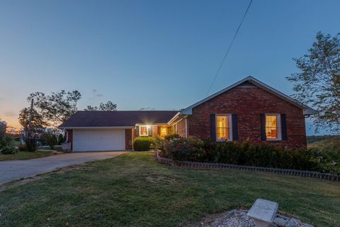 4353 Old Boonesboro Road, Winchester, KY 40391 - #: 24003921