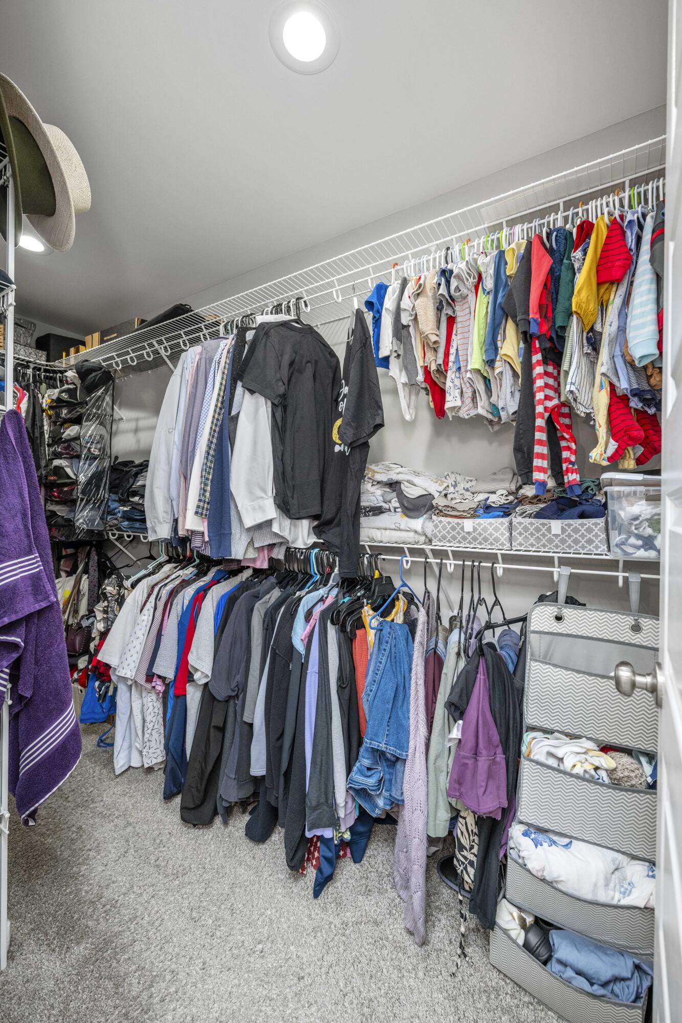 Berea, Kentucky 40403, United States, 3 Bedrooms Bedrooms, ,2 BathroomsBathrooms,Residential,Active,197137