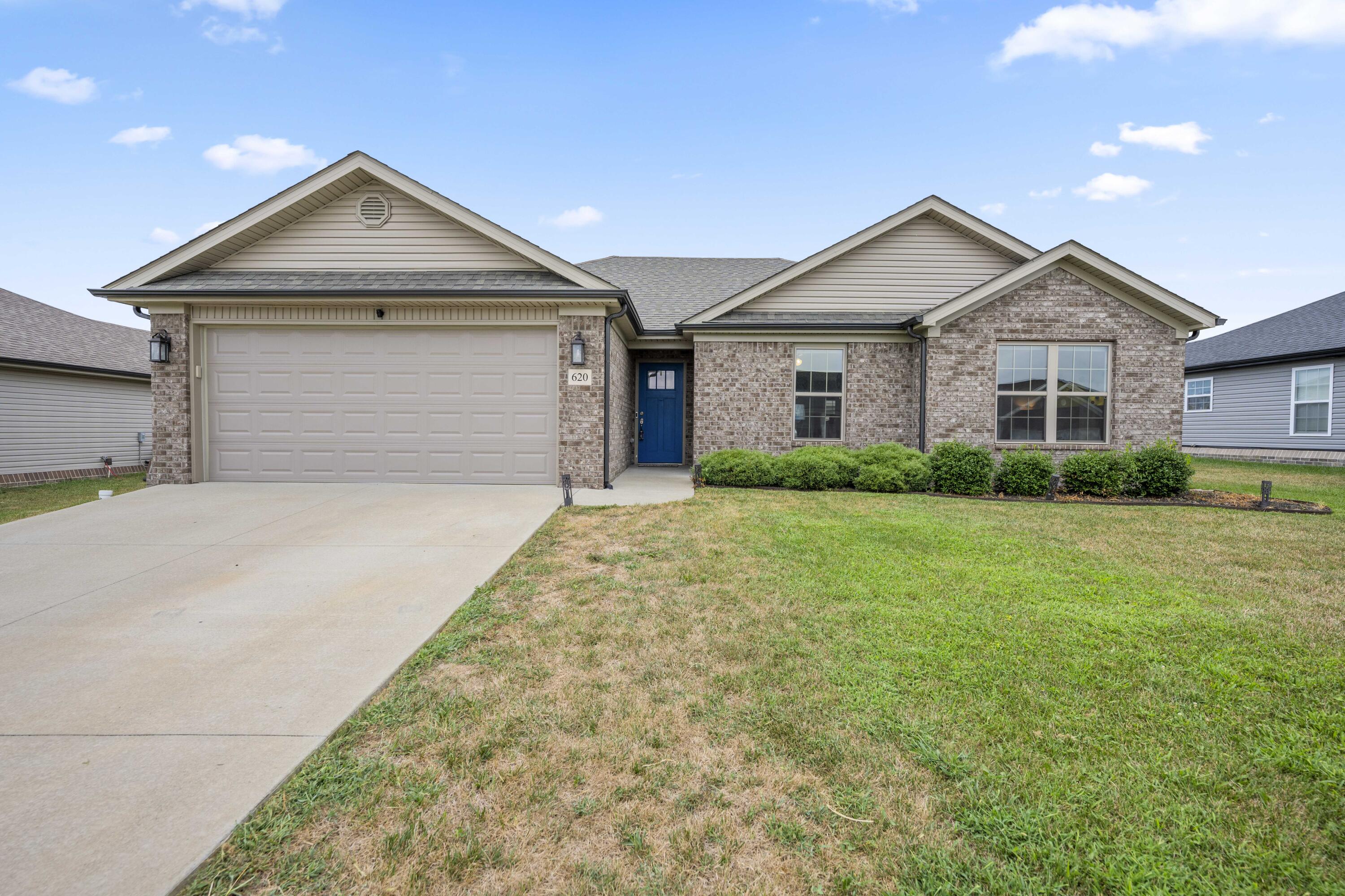 Berea, Kentucky 40403, United States, 3 Bedrooms Bedrooms, ,2 BathroomsBathrooms,Residential,Active,197137 Berea, Kentucky 40403, United States, 3 Bedrooms Bedrooms, ,2 BathroomsBathrooms,Residential,Active,197137