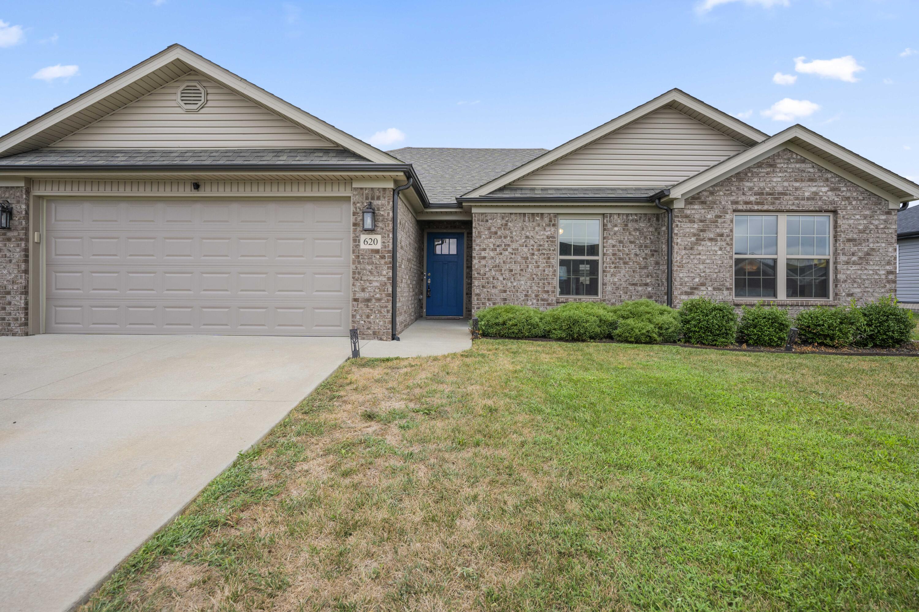 Berea, Kentucky 40403, United States, 3 Bedrooms Bedrooms, ,2 BathroomsBathrooms,Residential,Active,197137