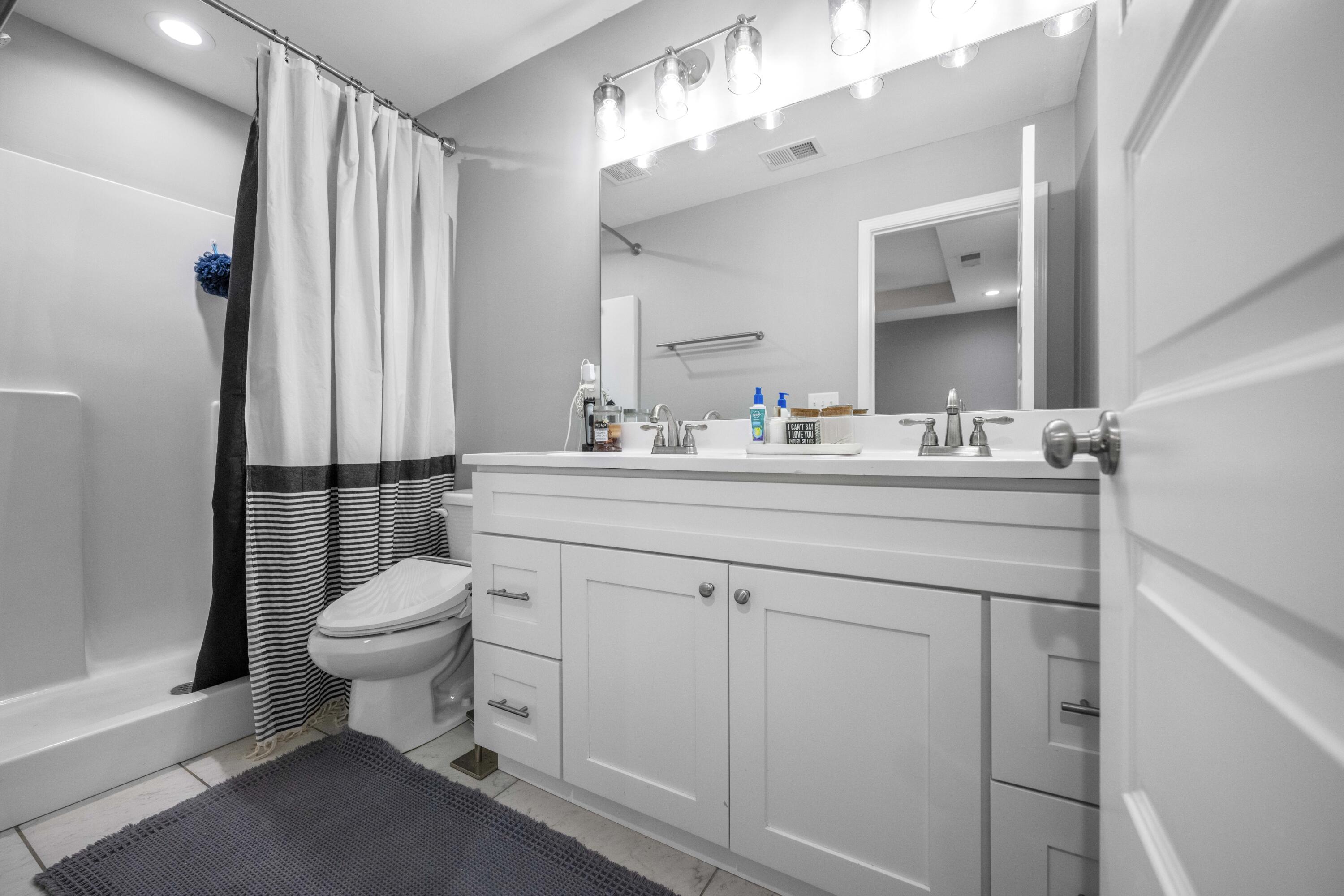 Berea, Kentucky 40403, United States, 3 Bedrooms Bedrooms, ,2 BathroomsBathrooms,Residential,Active,197137