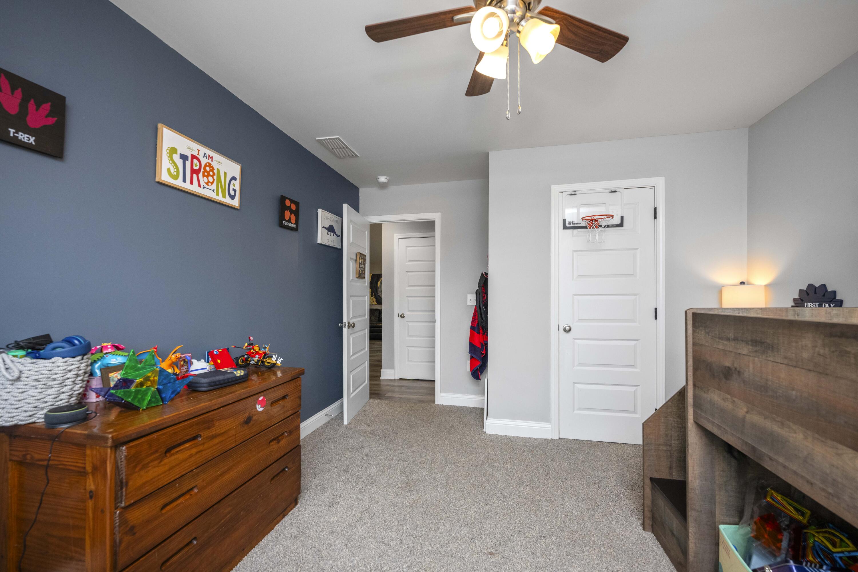 Berea, Kentucky 40403, United States, 3 Bedrooms Bedrooms, ,2 BathroomsBathrooms,Residential,Active,197137