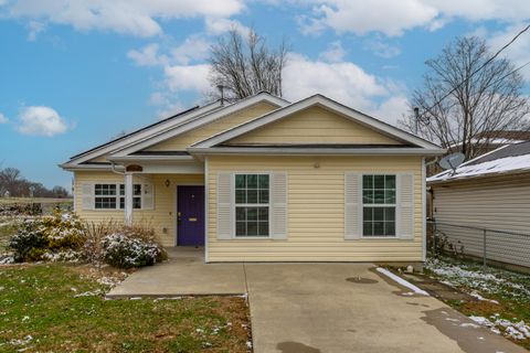 Photo of 301 Ash Street, Lexington, KY 40508 (MLS # 25503265)