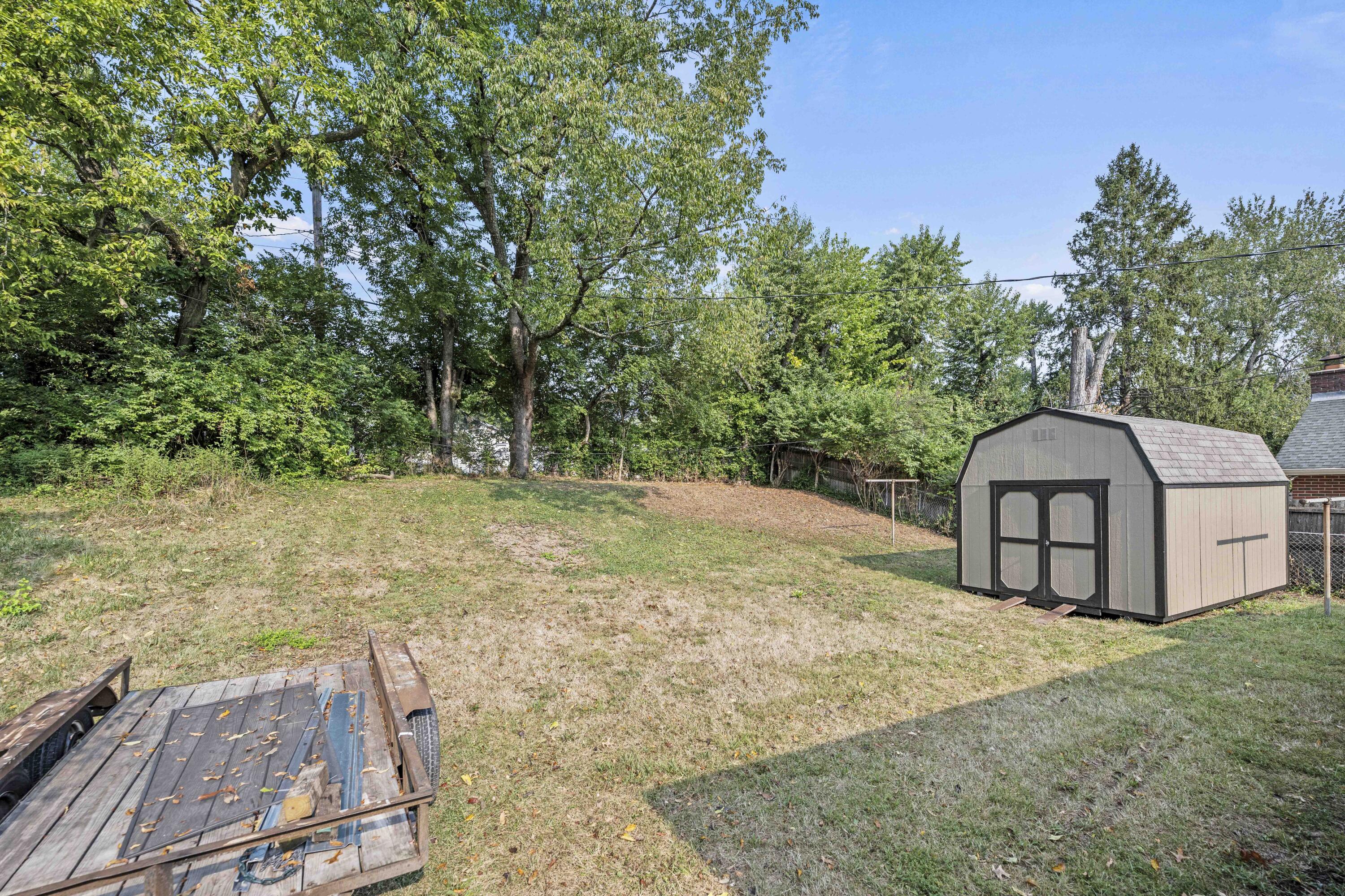 Lexington, Kentucky 40517, United States, 3 Bedrooms Bedrooms, ,1 BathroomBathrooms,Residential,Active,205606