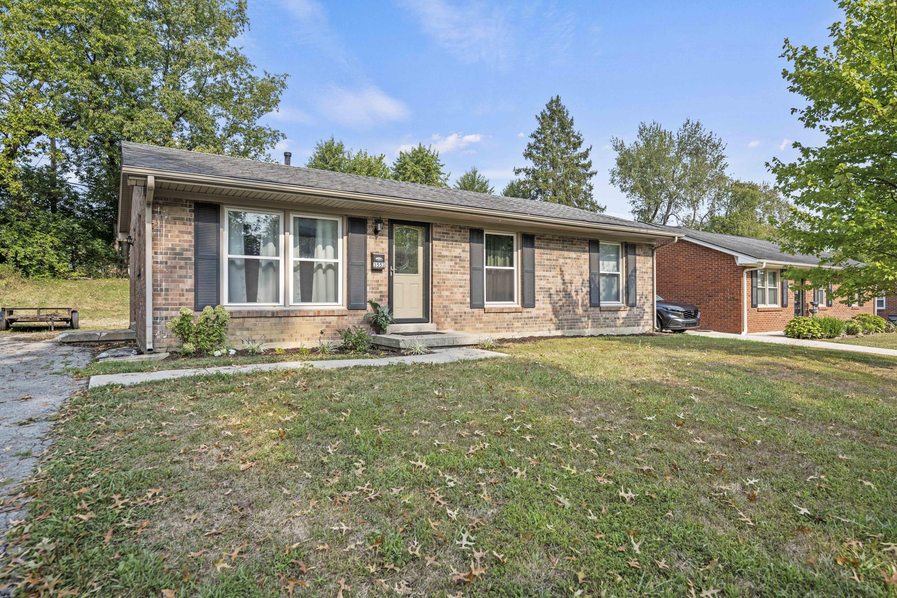 Lexington, Kentucky 40517, United States, 3 Bedrooms Bedrooms, ,1 BathroomBathrooms,Residential,Active,205606 Lexington, Kentucky 40517, United States, 3 Bedrooms Bedrooms, ,1 BathroomBathrooms,Residential,Active,205606