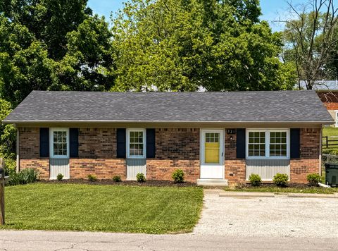 Property photo of 320 Kentucky Avenue, Versailles, KY 40383