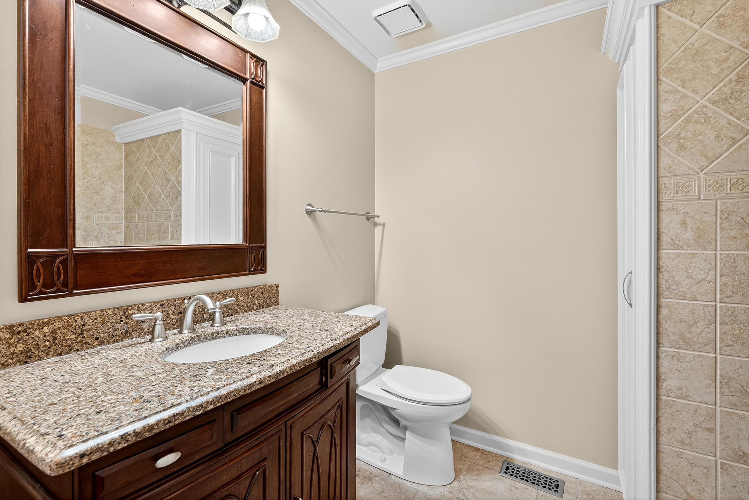 Lexington, Kentucky 40514, United States, 4 Bedrooms Bedrooms, ,3 BathroomsBathrooms,Residential,Active,179270