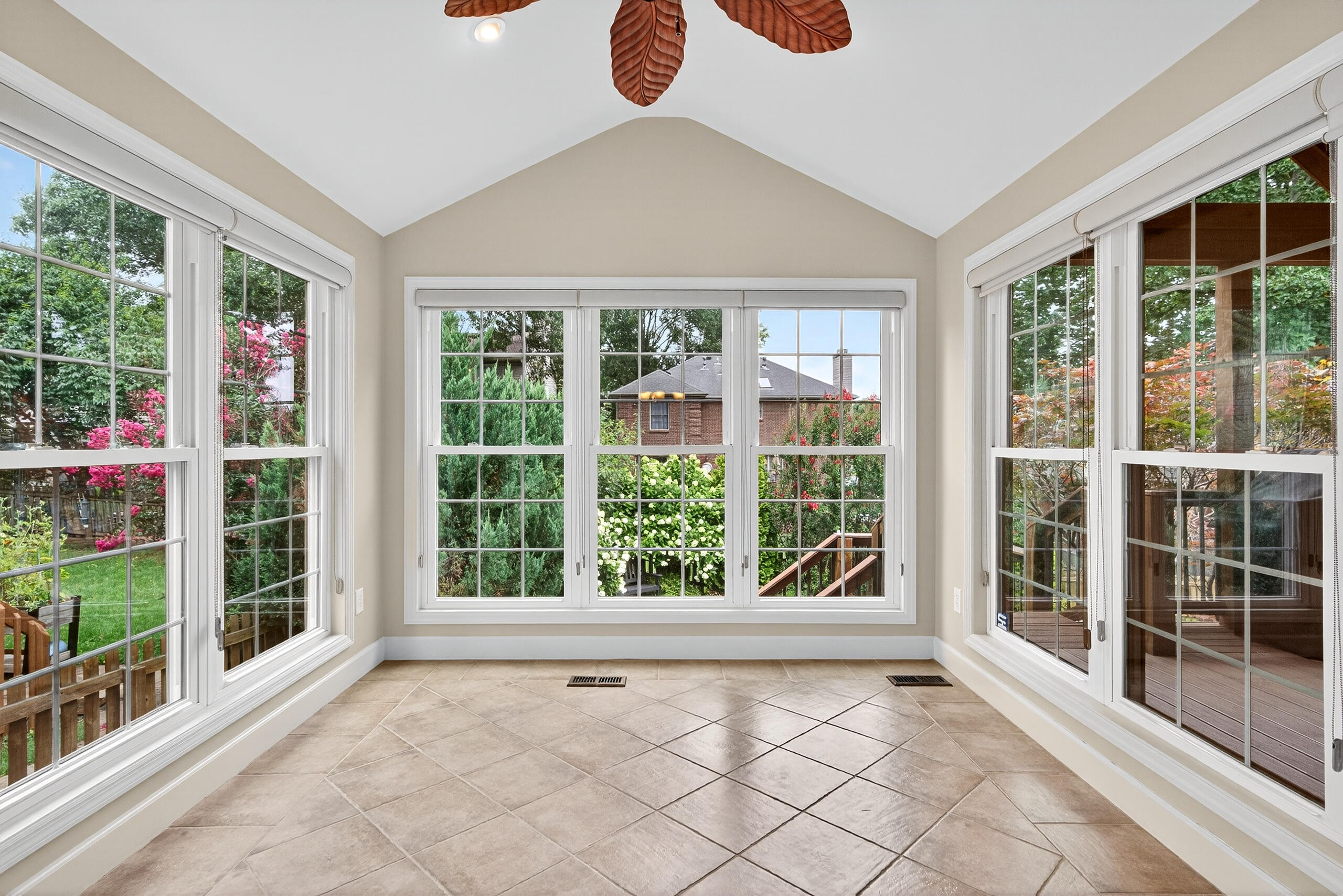 Lexington, Kentucky 40514, United States, 4 Bedrooms Bedrooms, ,3 BathroomsBathrooms,Residential,Active,179270