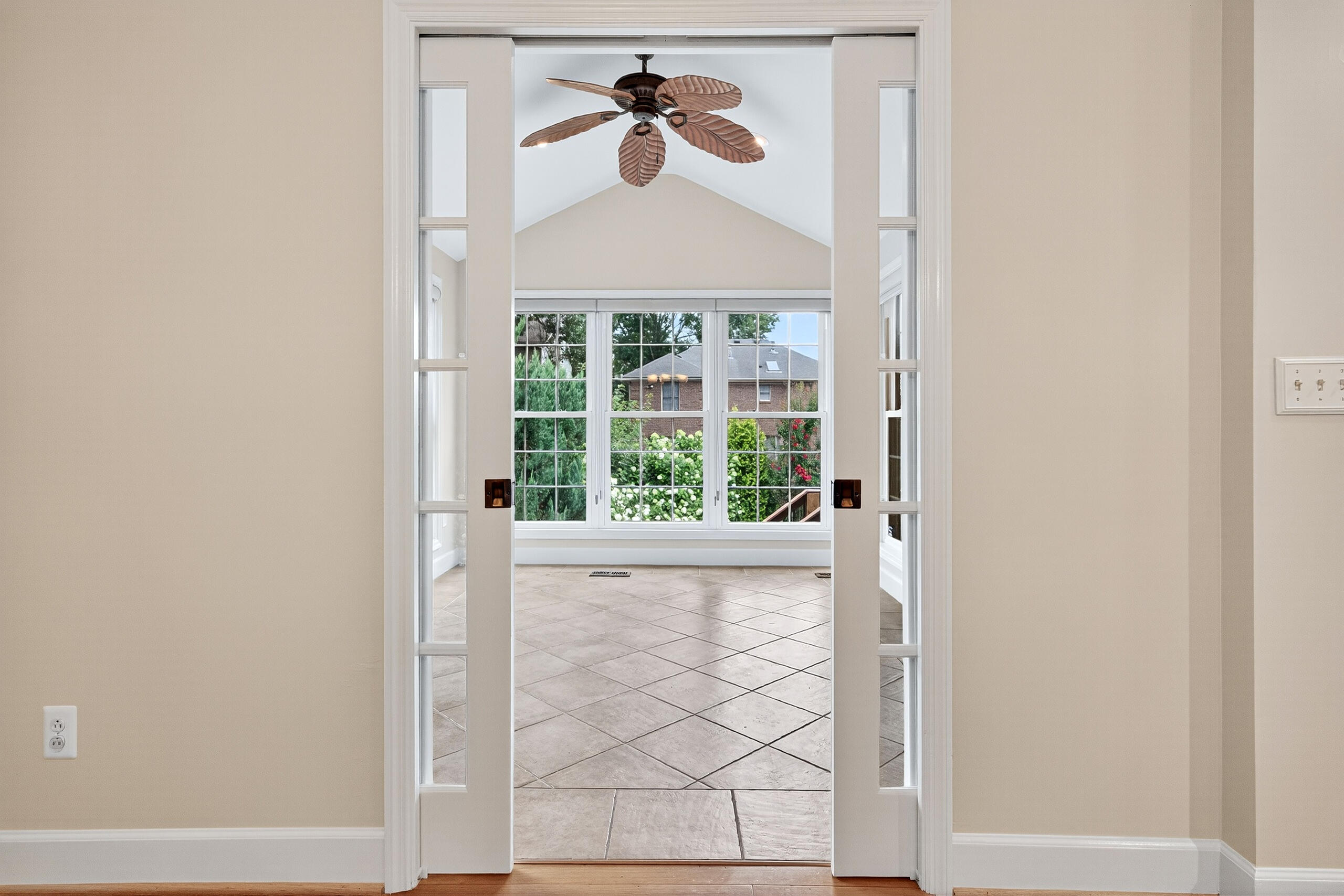 Lexington, Kentucky 40514, United States, 4 Bedrooms Bedrooms, ,3 BathroomsBathrooms,Residential,Active,179270