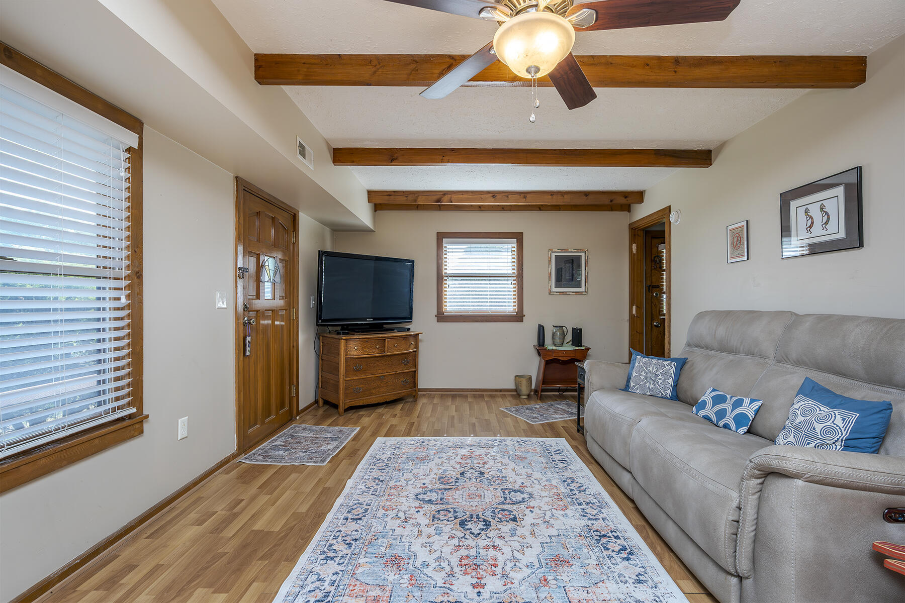 Berea, Kentucky 40403, United States, 3 Bedrooms Bedrooms, ,2 BathroomsBathrooms,Residential,Active,212563