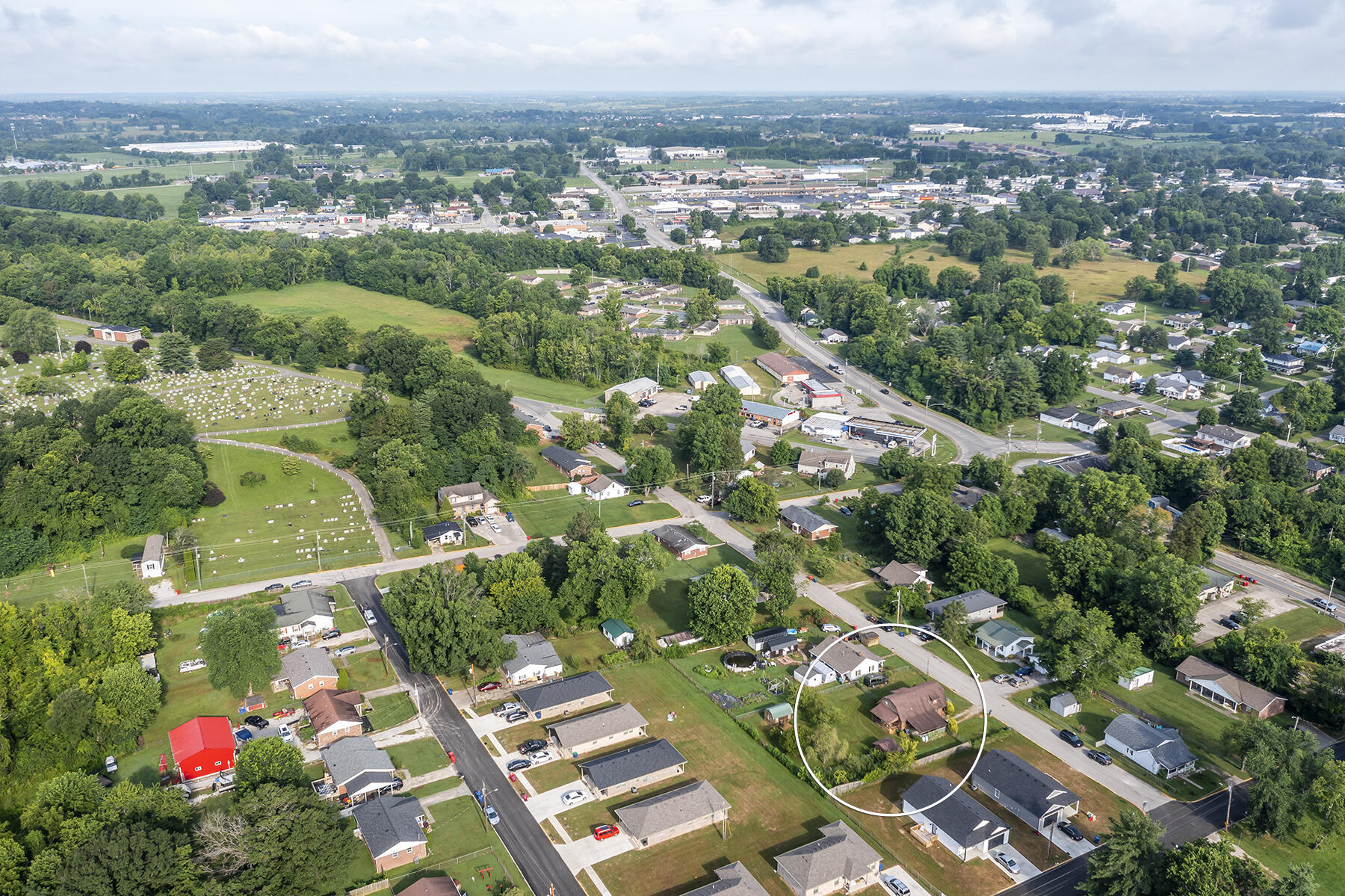 Berea, Kentucky 40403, United States, 3 Bedrooms Bedrooms, ,2 BathroomsBathrooms,Residential,Active,212563