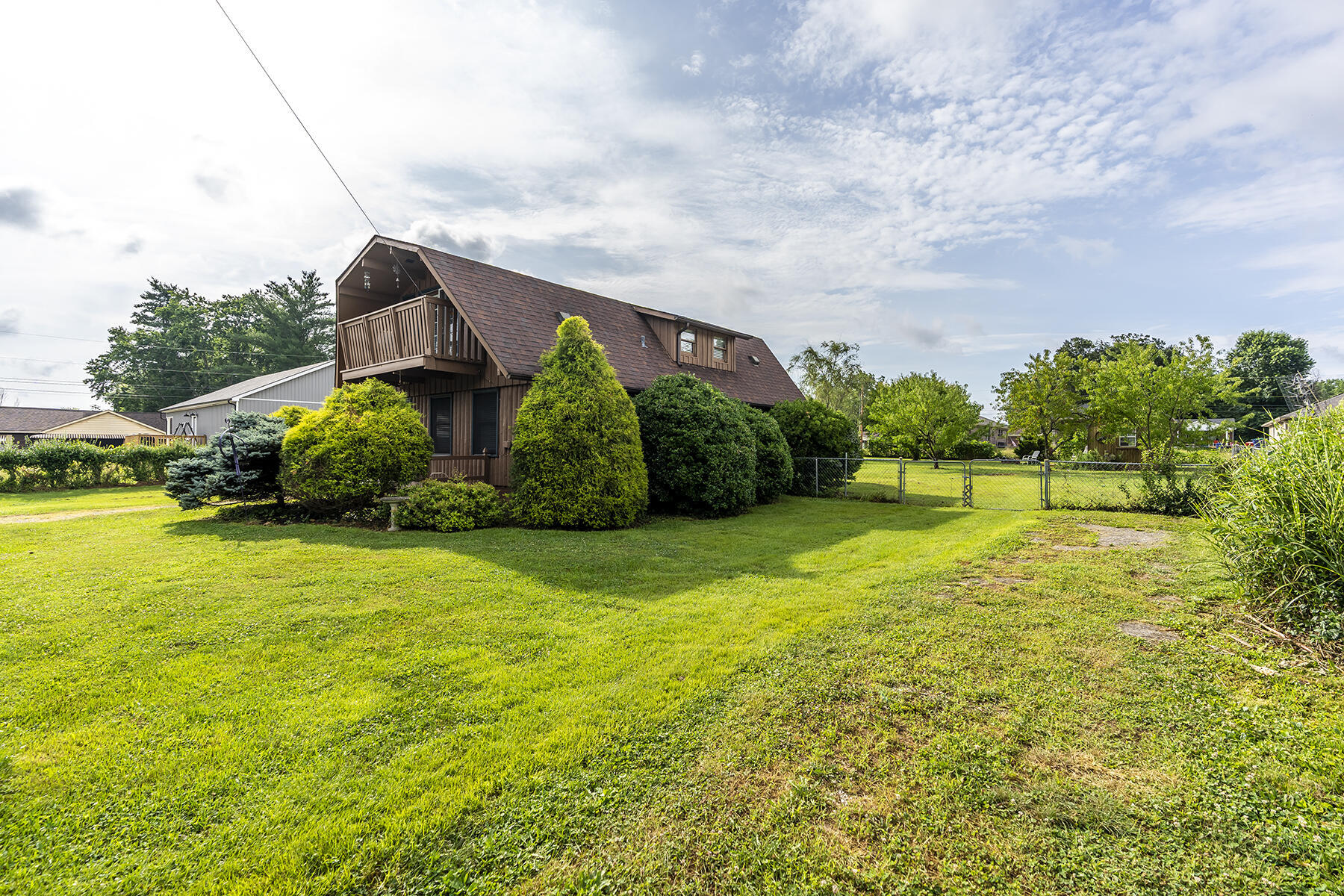 Berea, Kentucky 40403, United States, 3 Bedrooms Bedrooms, ,2 BathroomsBathrooms,Residential,Active,212563