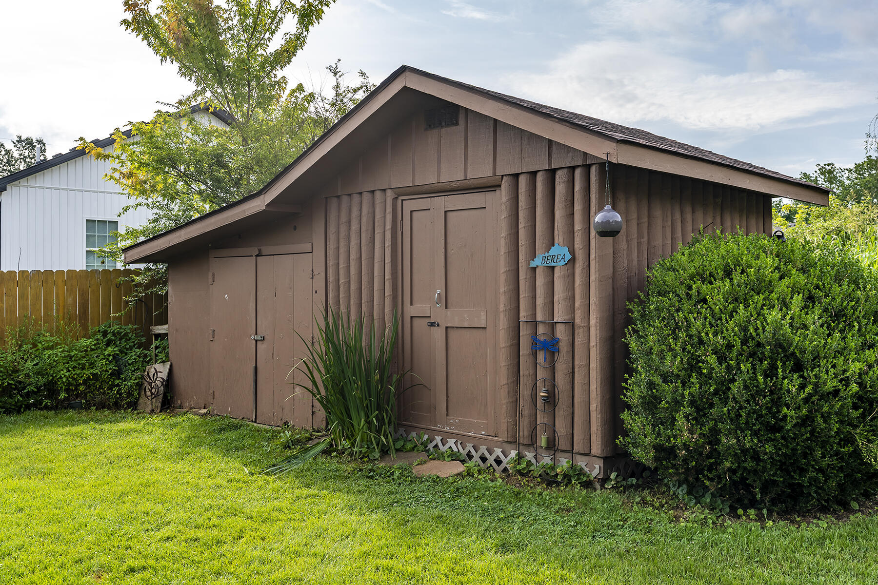 Berea, Kentucky 40403, United States, 3 Bedrooms Bedrooms, ,2 BathroomsBathrooms,Residential,Active,212563