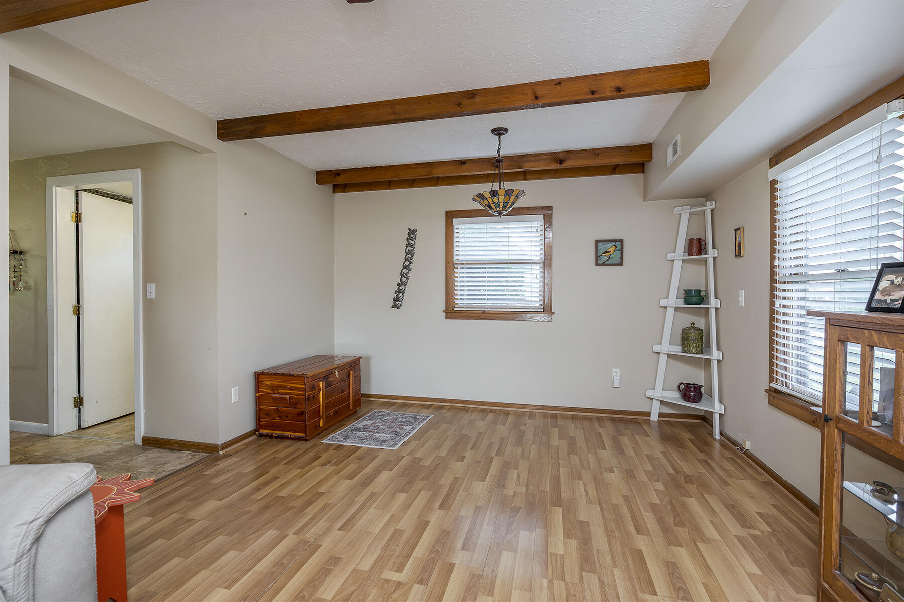 Berea, Kentucky 40403, United States, 3 Bedrooms Bedrooms, ,2 BathroomsBathrooms,Residential,Active,212563