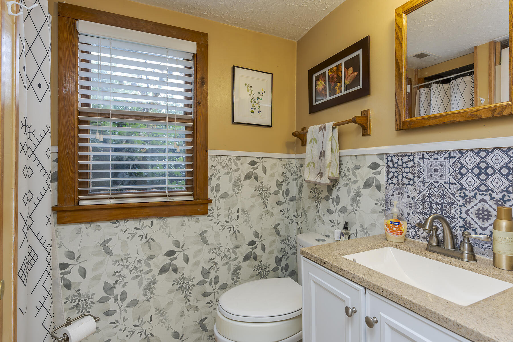 Berea, Kentucky 40403, United States, 3 Bedrooms Bedrooms, ,2 BathroomsBathrooms,Residential,Active,212563