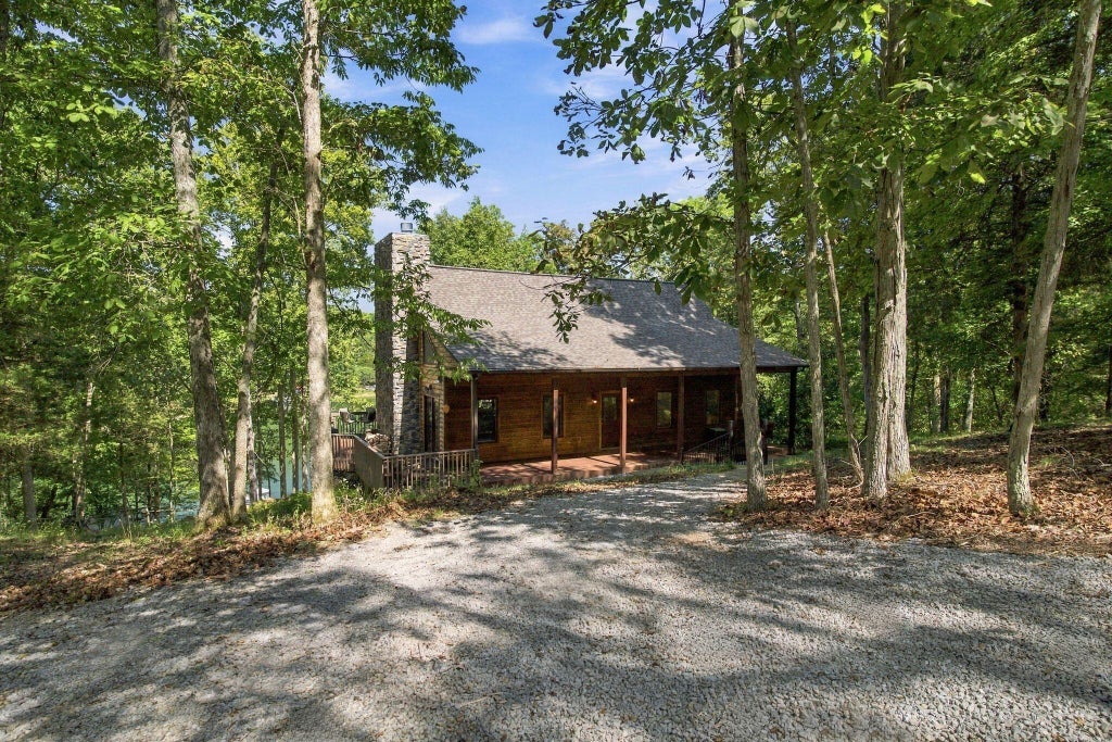 Photo of 165 S Deerlake Path, Sadieville, KY 40370 (MLS # 26025795)