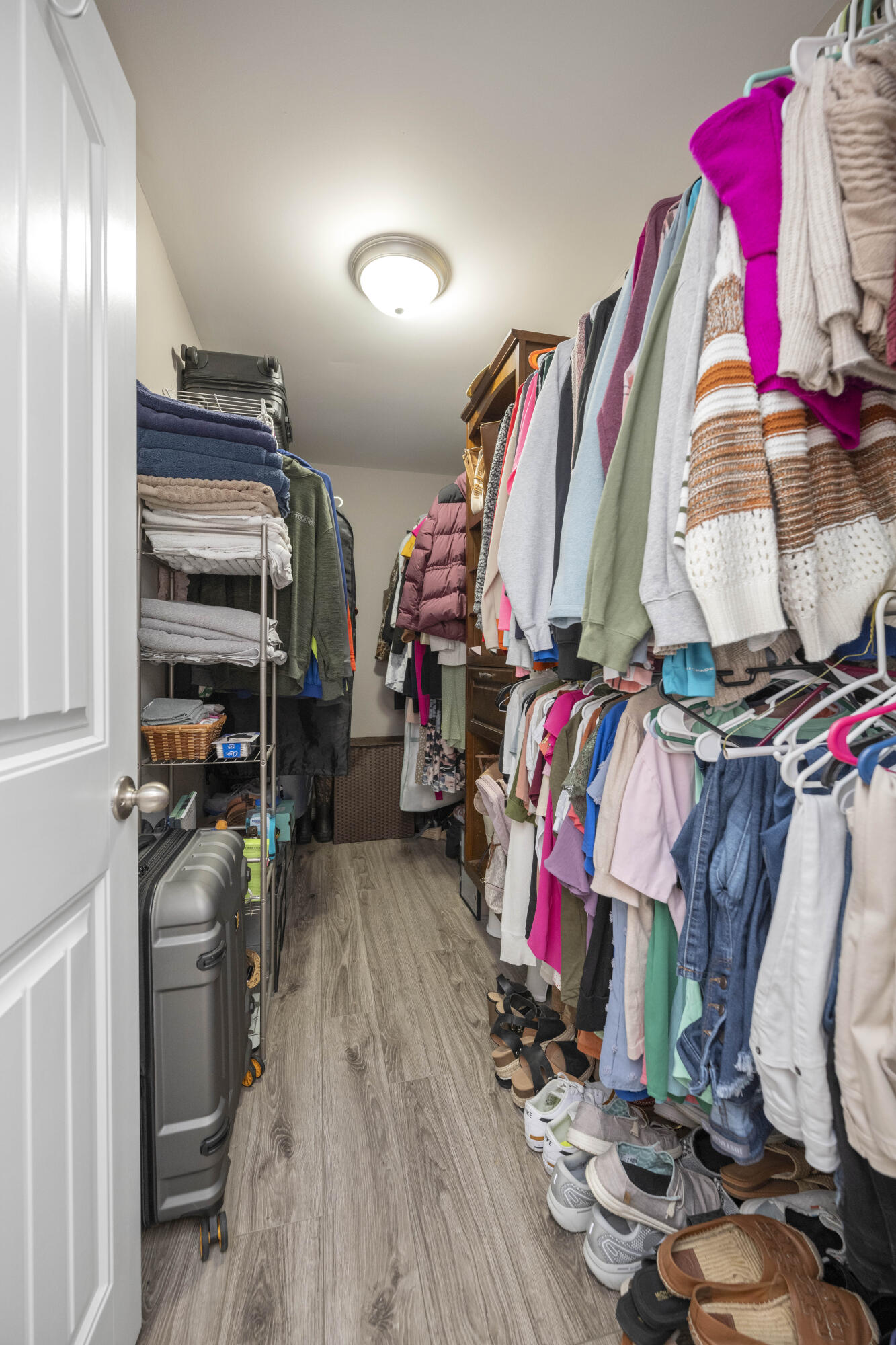 Richmond, Kentucky 40475, United States, 3 Bedrooms Bedrooms, ,2 BathroomsBathrooms,Residential,Active,126154